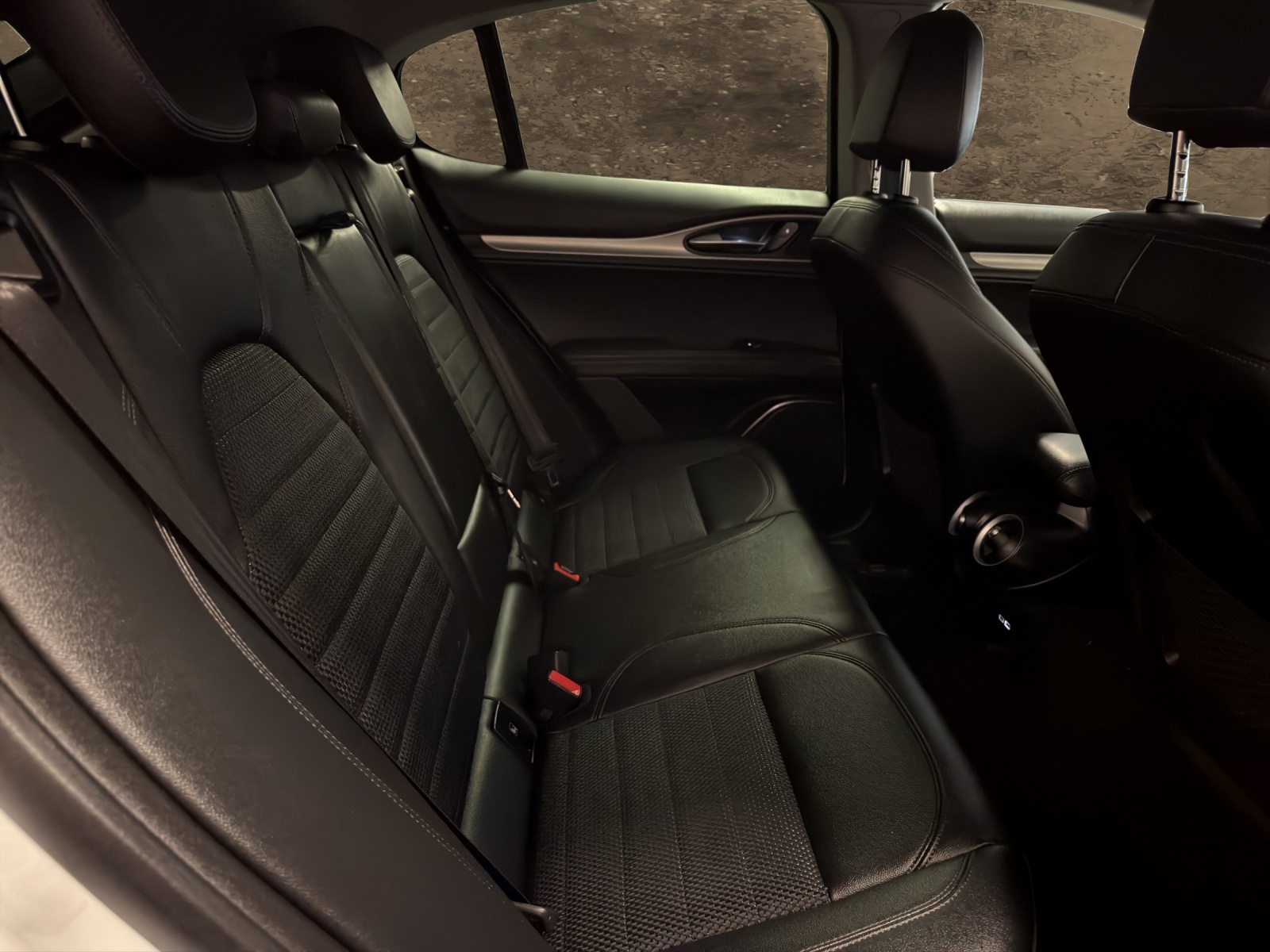 ALFA ROMEO Stelvio 2.0 Sprint Q4 Q4 Automatic-image-11