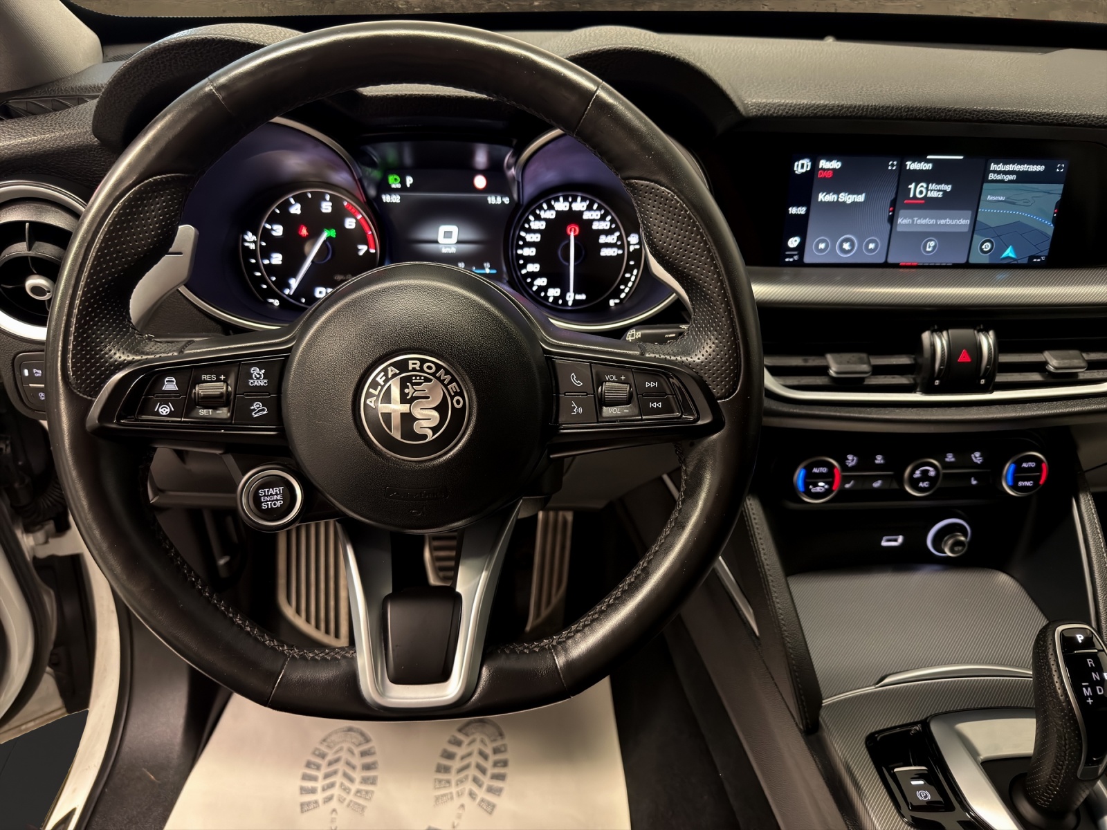 ALFA ROMEO Stelvio 2.0 Sprint Q4 Q4 Automatic-image-10
