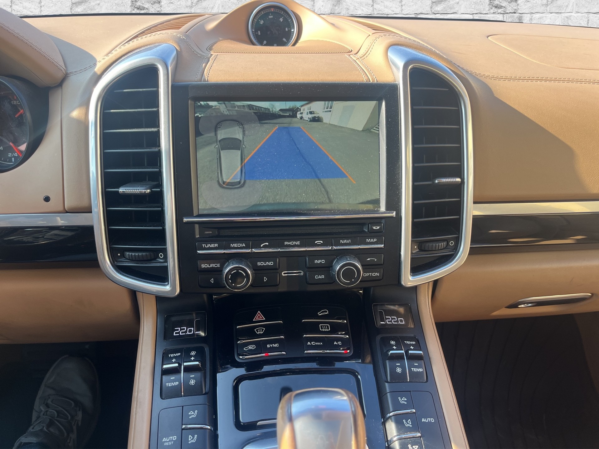 PORSCHE Cayenne Diesel-image-12