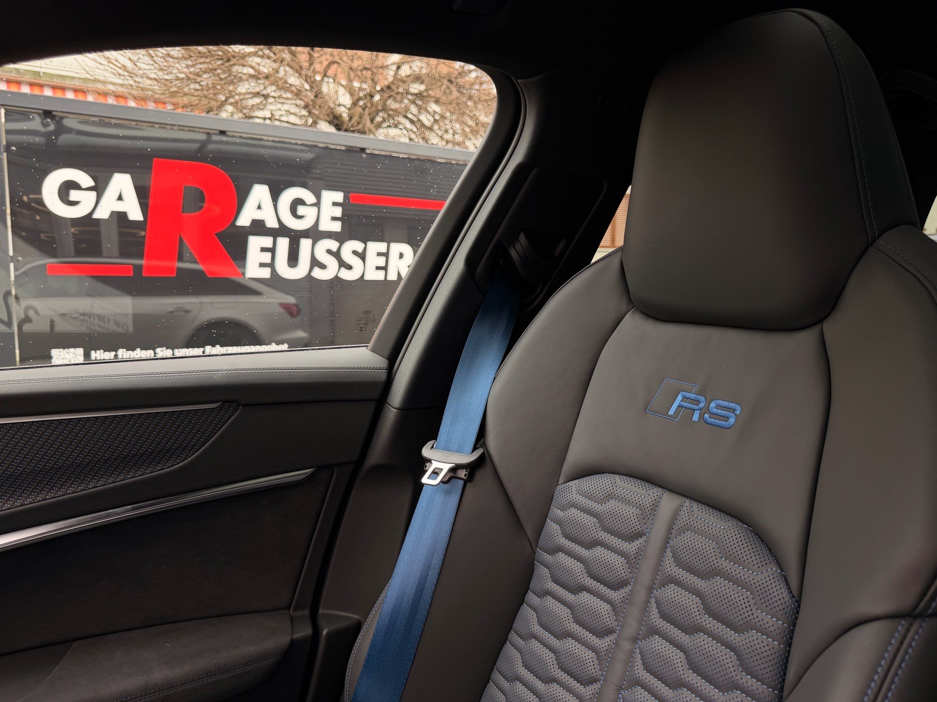 AUDI RS6 AVANT 4.0 TFSI QUATTRO PERFORMANCE *** UNIKAT IN WEISS MATT & KERAMIK BREMSEN ***-image-23