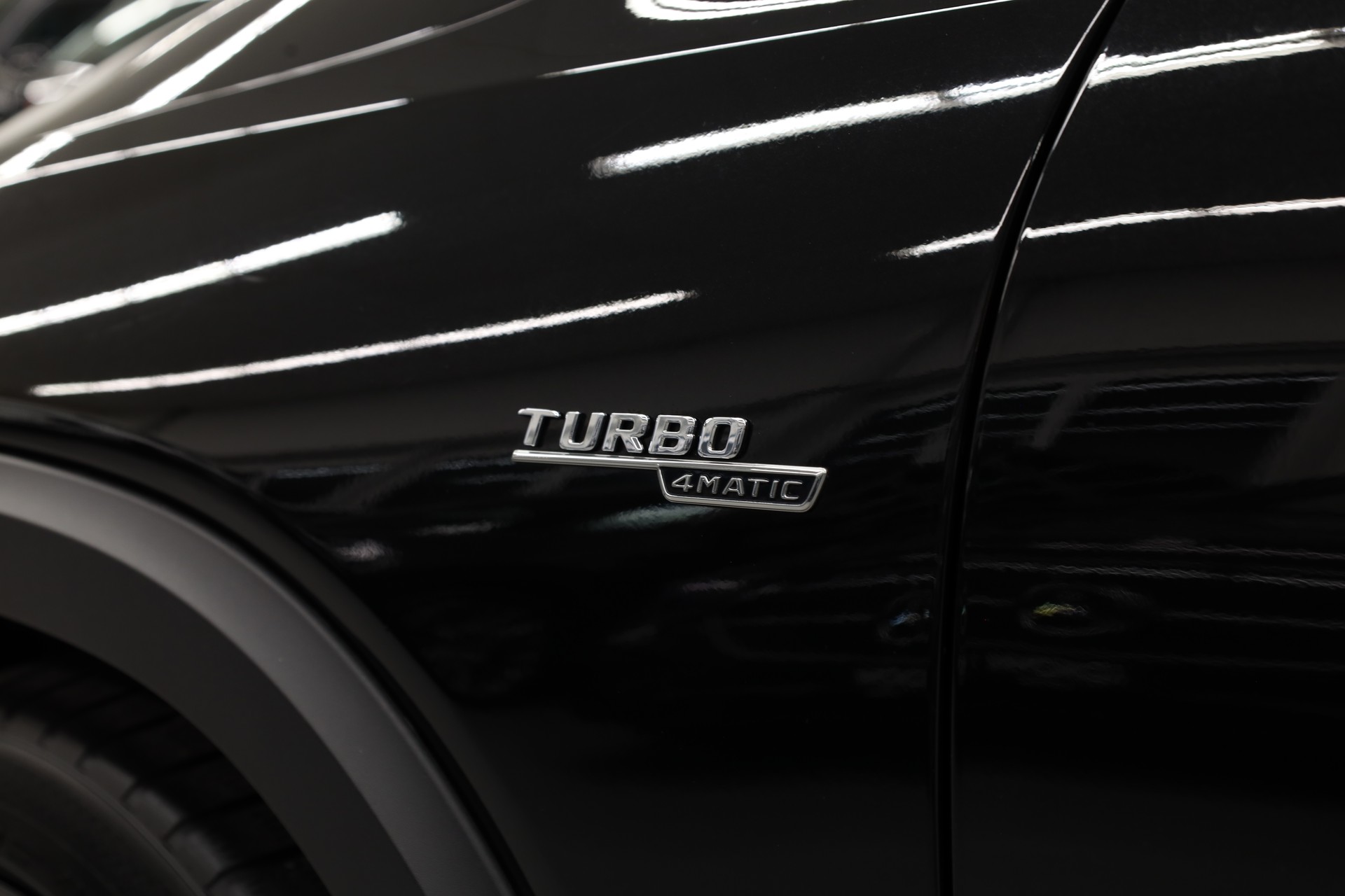 MERCEDES-BENZ GLB 35 AMG 4matic-image-11