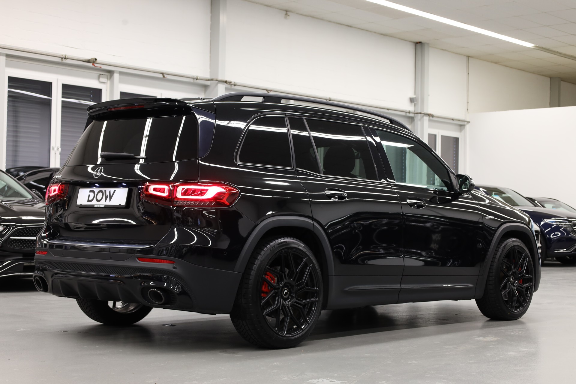 MERCEDES-BENZ GLB 35 AMG 4matic-image-8