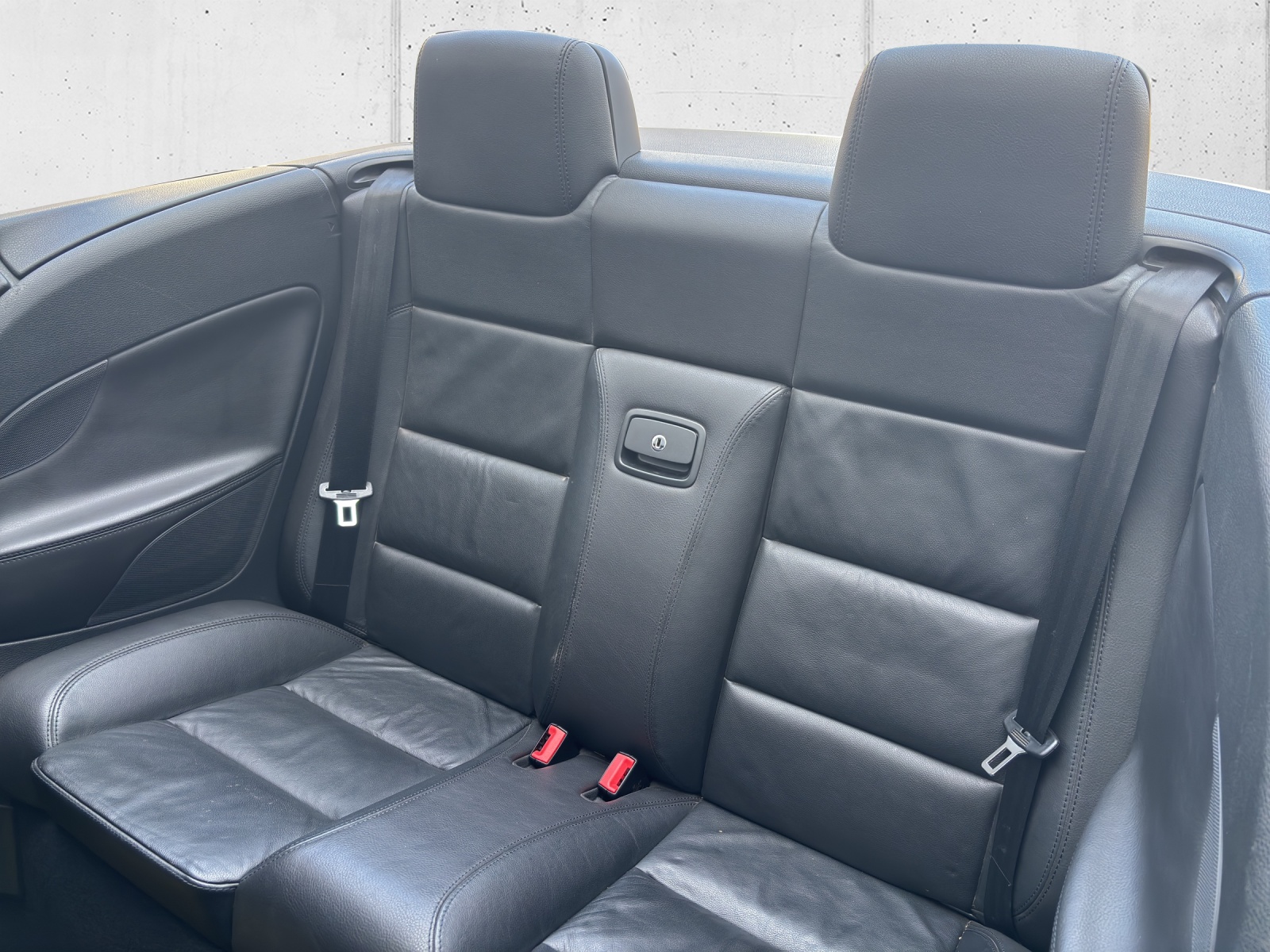 VW Eos 2.0 FSI Turbo mit Leder & Winterräder-image-21