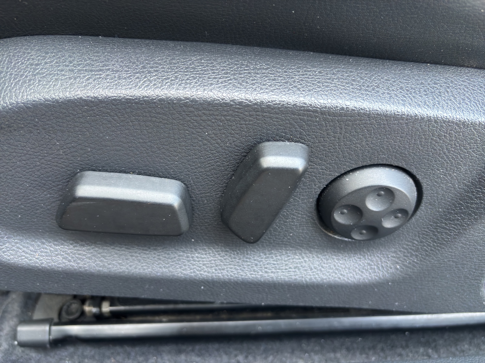 VW Eos 2.0 FSI Turbo mit Leder & Winterräder-image-20