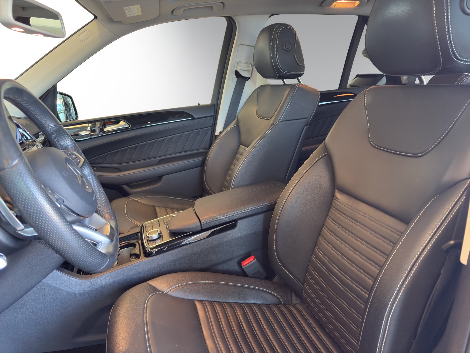 MERCEDES-BENZ GLE 250 d Executive 4M-image-6
