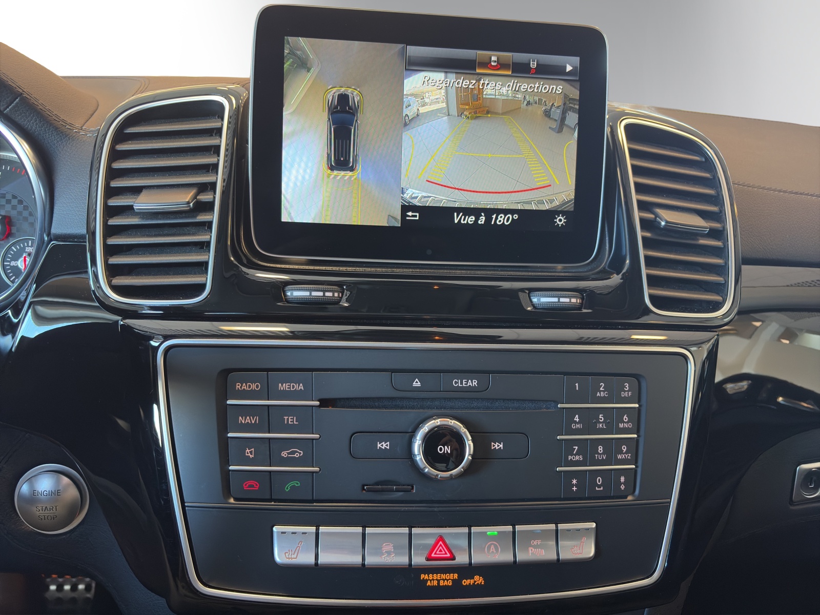 MERCEDES-BENZ GLE 250 d Executive 4M-image-12