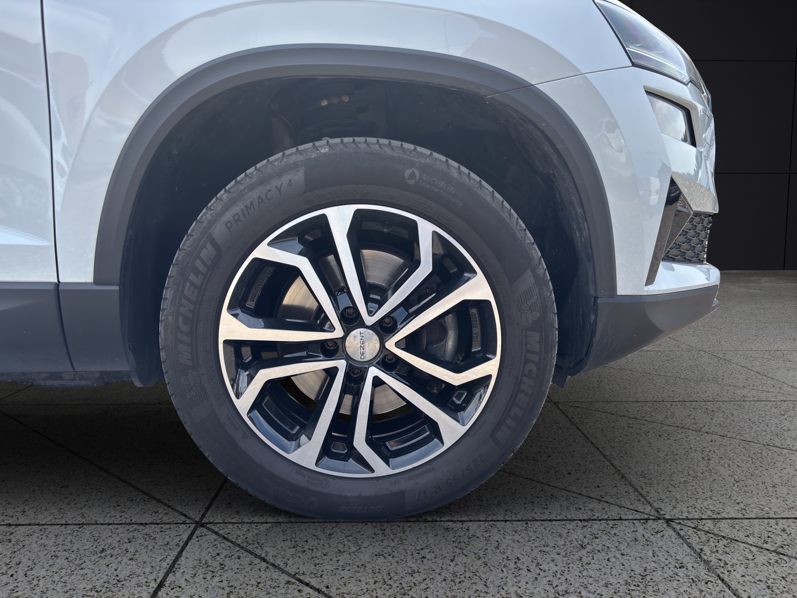 SKODA Karoq 2.0 TDI CR Ambition 4x4 DSG-image-8