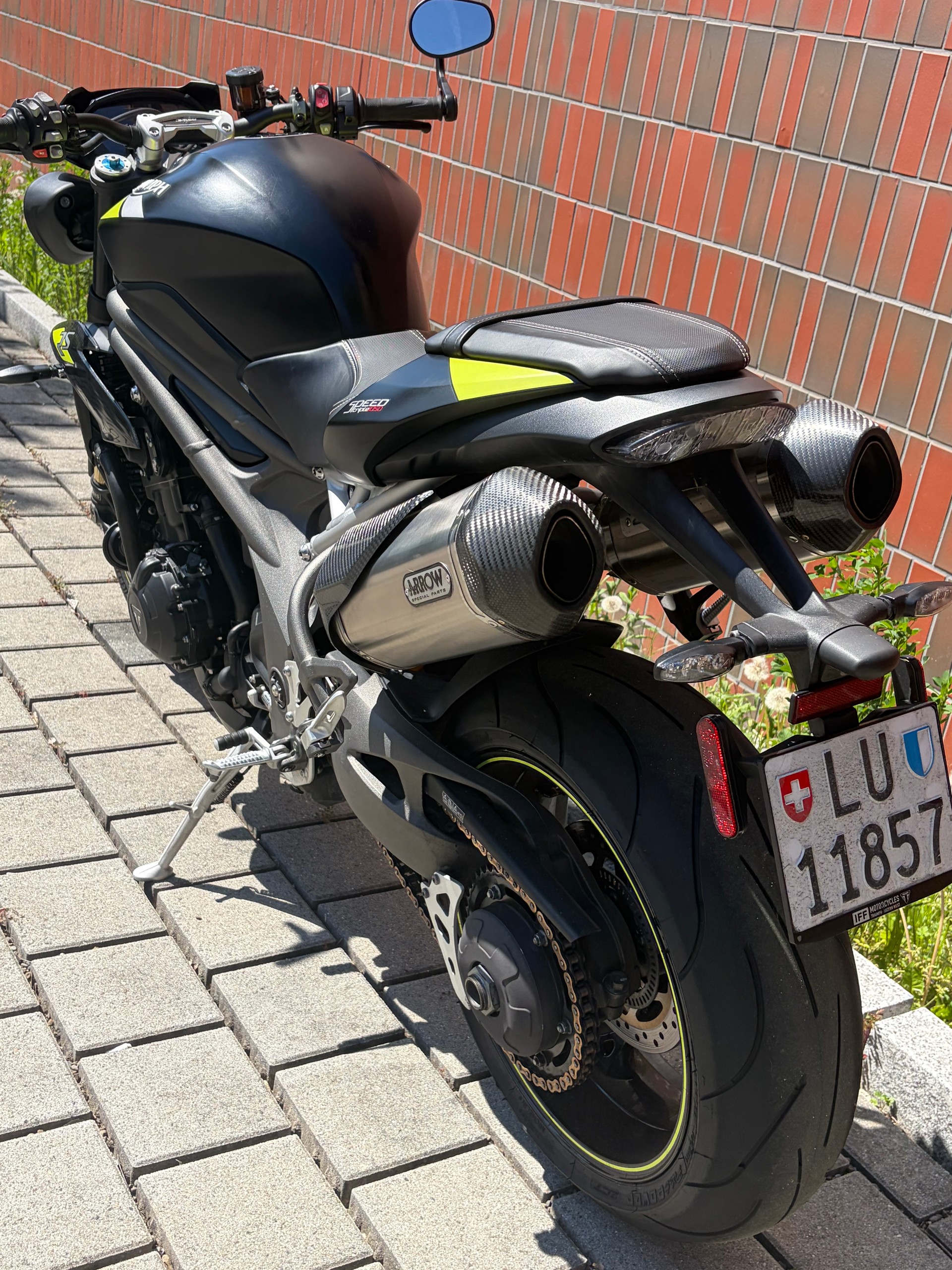 TRIUMPH Speed Triple RS 1050 ABS-image-3