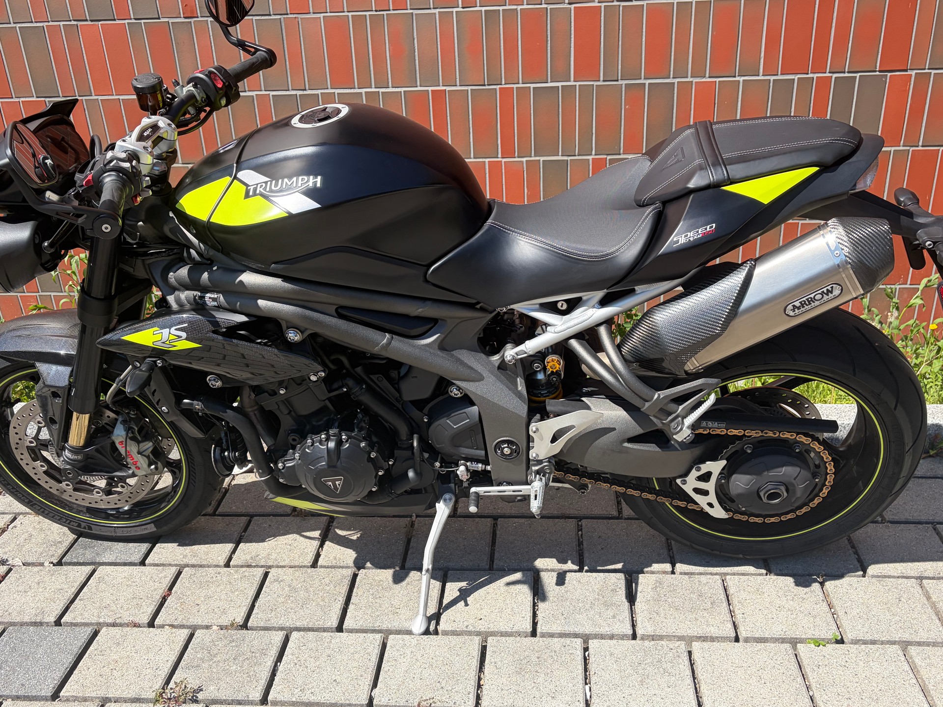 TRIUMPH Speed Triple RS 1050 ABS-image-4