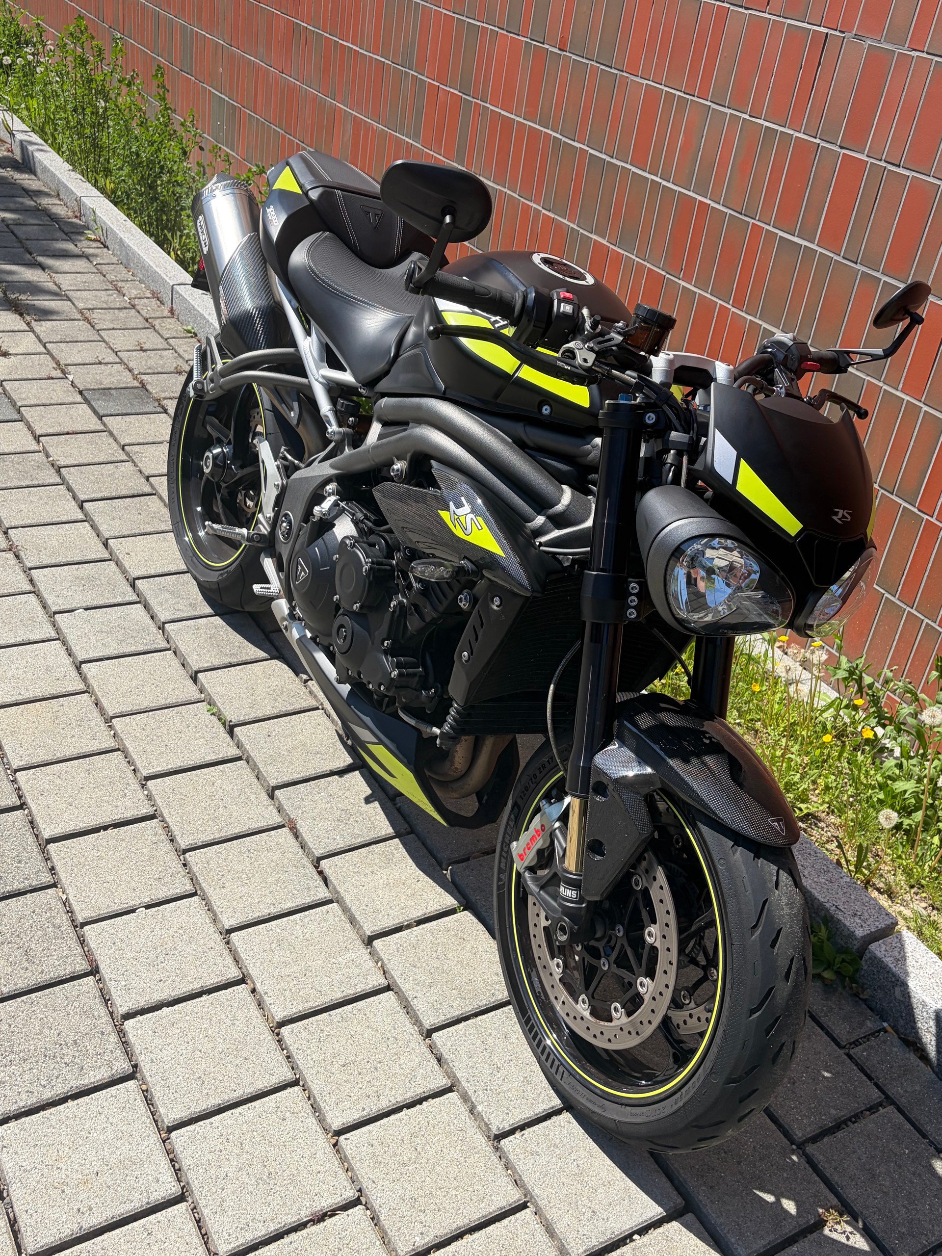 TRIUMPH Speed Triple RS 1050 ABS-image-5