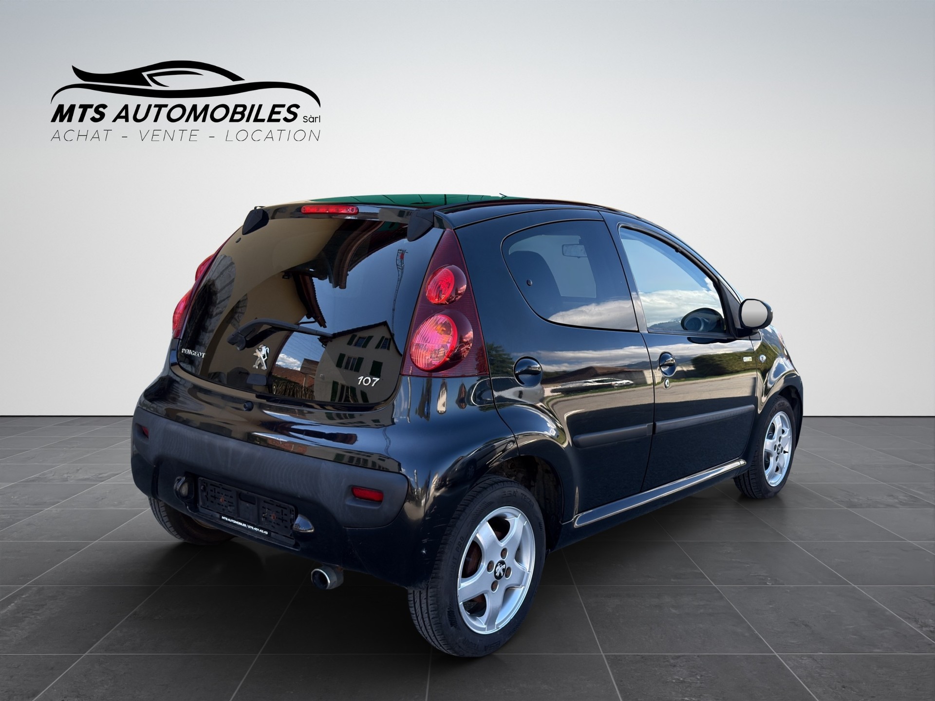 PEUGEOT 107 1.0 Style-image-5