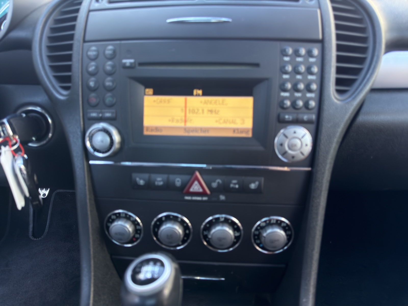 MERCEDES-BENZ SLK 200 Kompressor-image-13