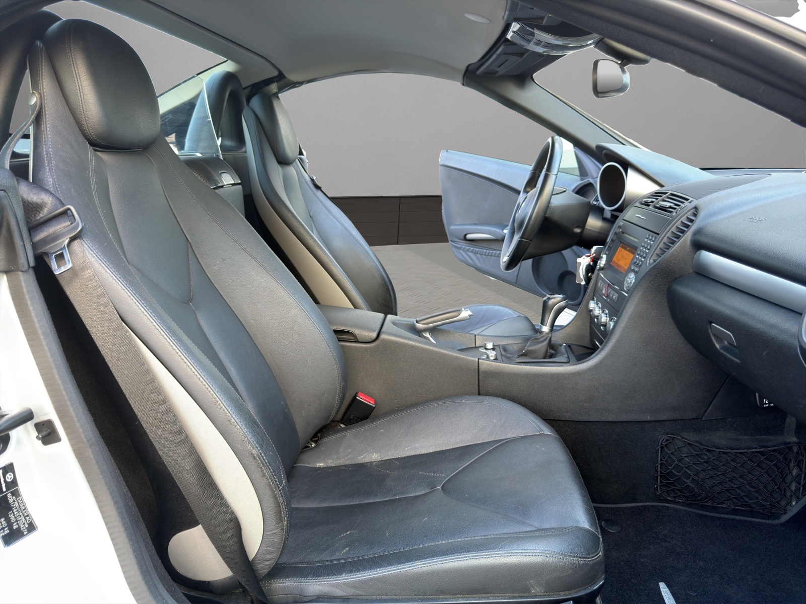 MERCEDES-BENZ SLK 200 Kompressor-image-15
