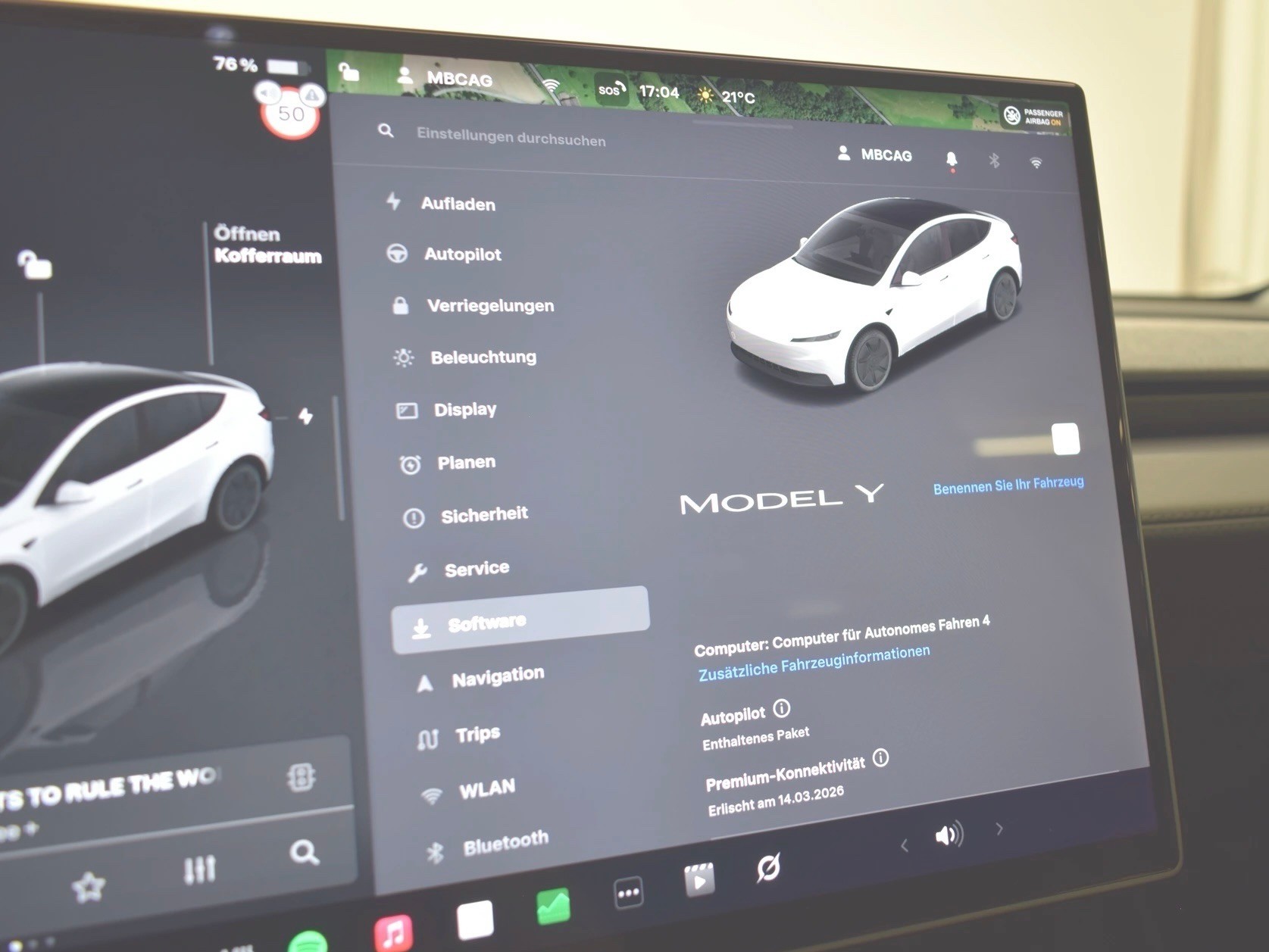 TESLA Model Y 534km WLTP, CH IVI, 2026er Facelift mit schwarzem Dachhimmel und neuem 16 Zoll Monitor-image-22