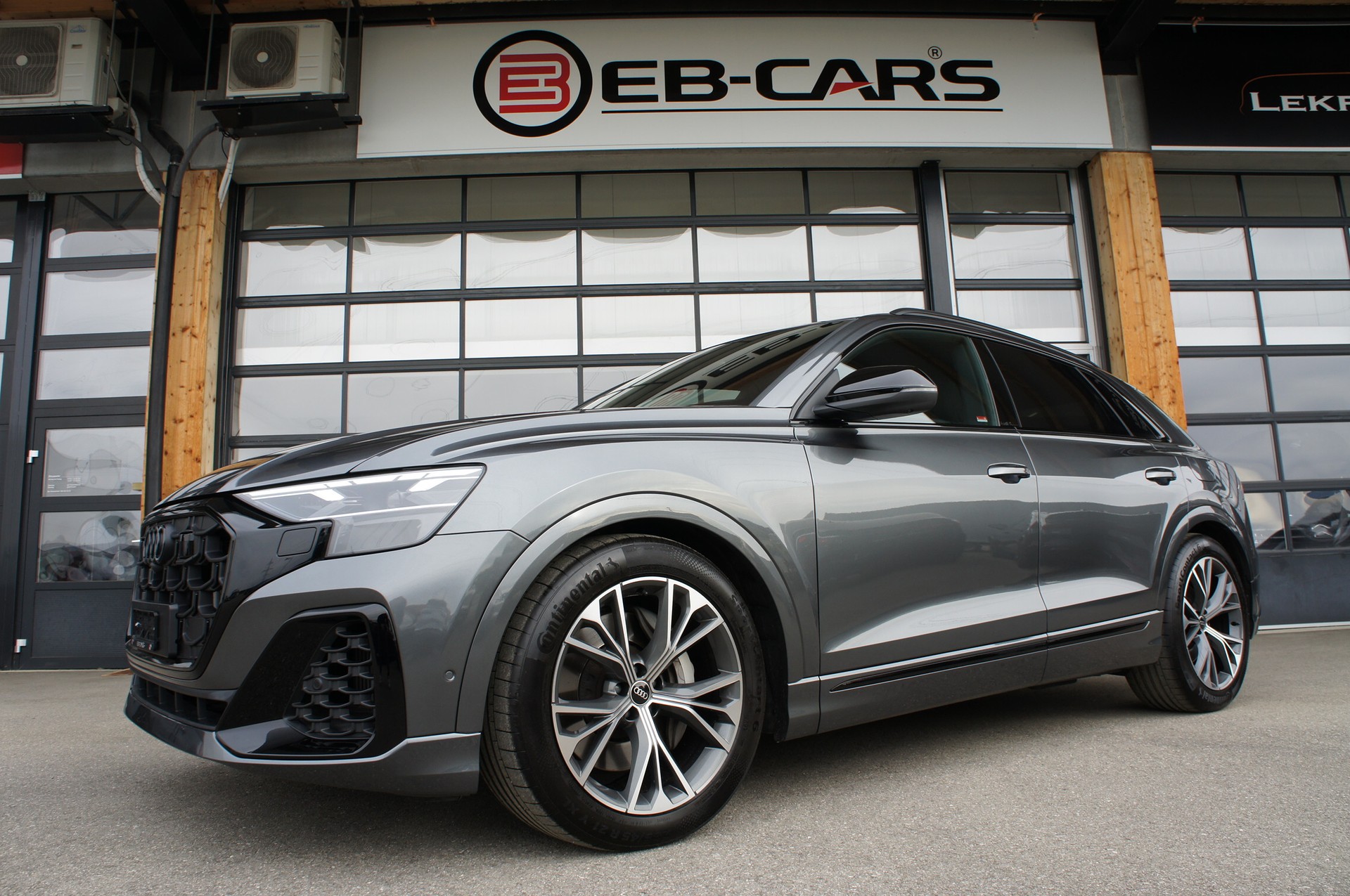 AUDI Q8 55 TFSI e quattro PHEV tiptronic