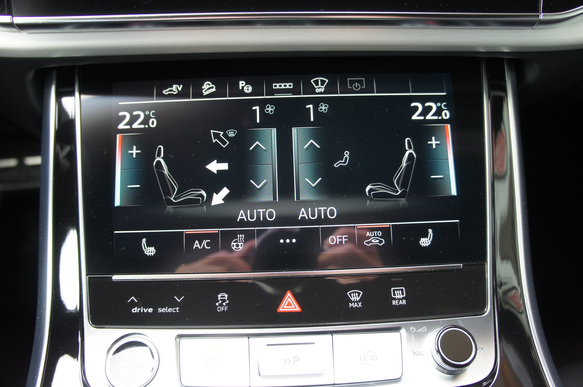 AUDI Q8 55 TFSI e quattro PHEV tiptronic-image-20
