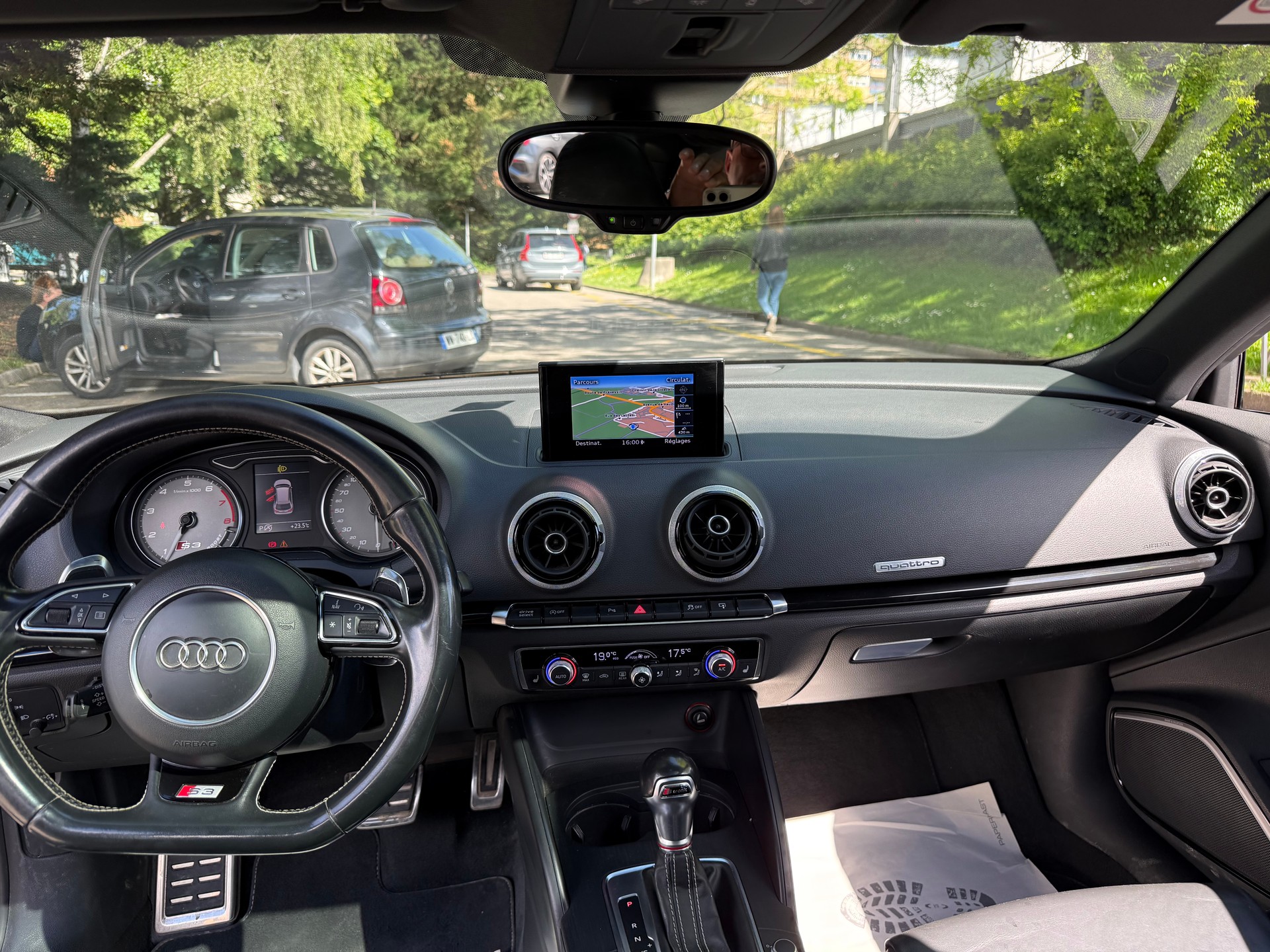 AUDI S3 Sportback 2.0 TFSI quattro S-tronic-image-6