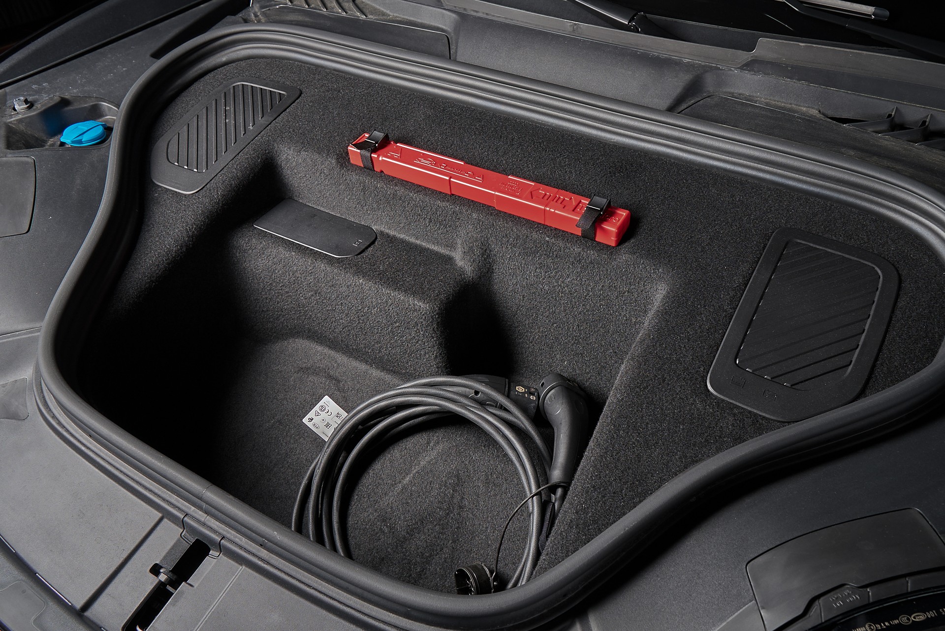 PORSCHE Macan 4 100kWh-image-11
