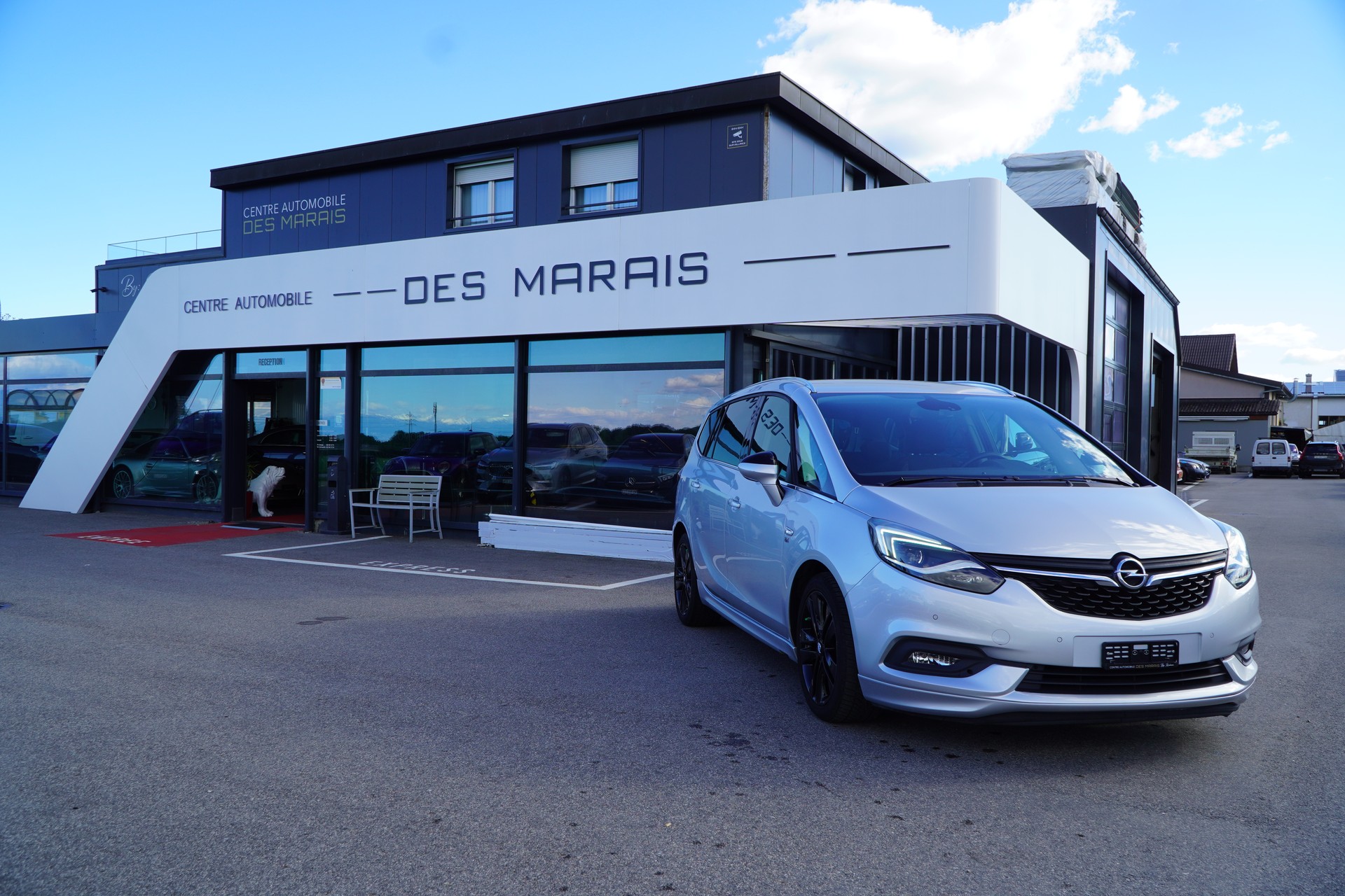 OPEL Zafira 1.6i 16V Turbo OPC Line-showroom-element-1