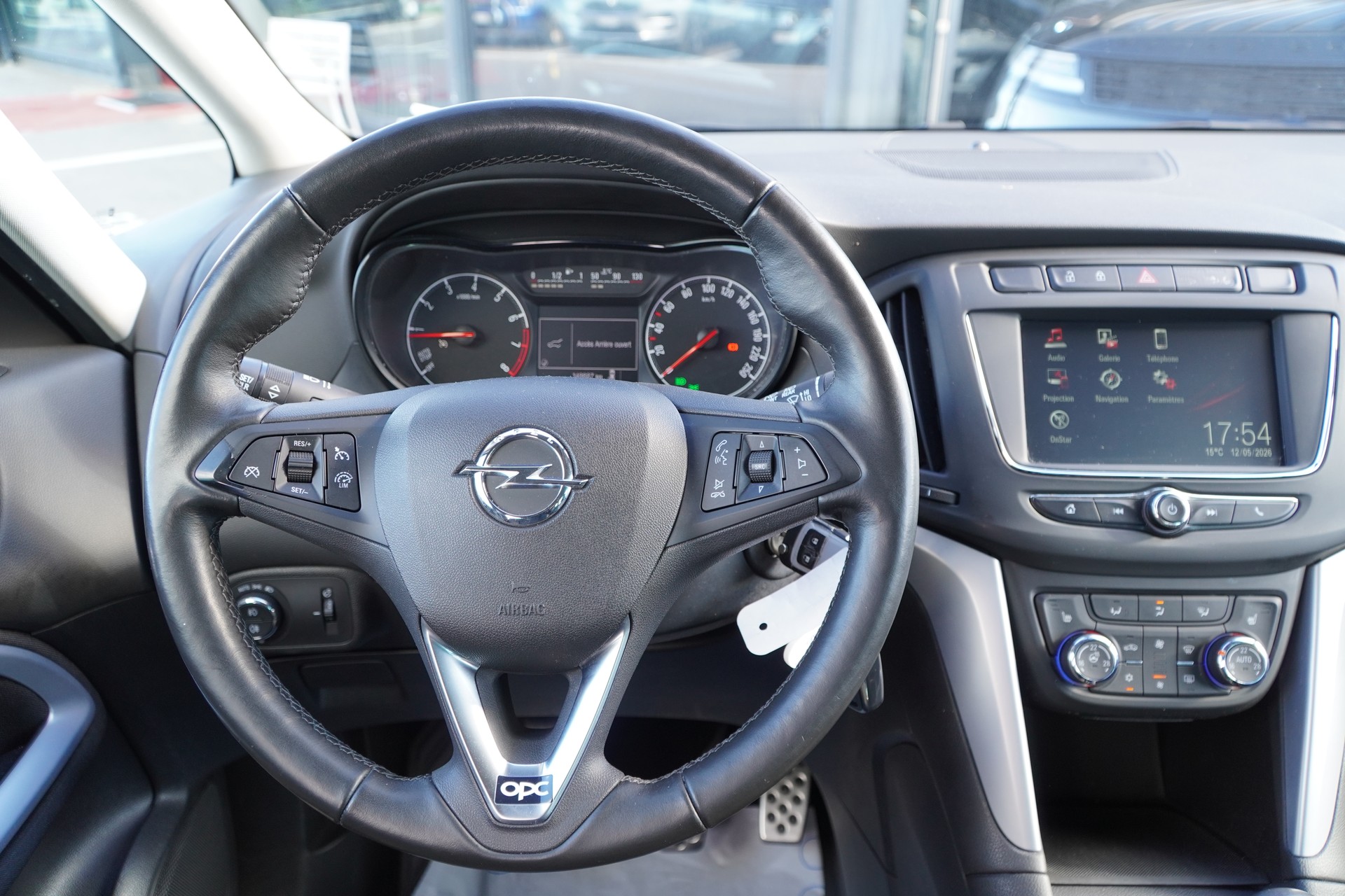 OPEL Zafira 1.6i 16V Turbo OPC Line-image-19