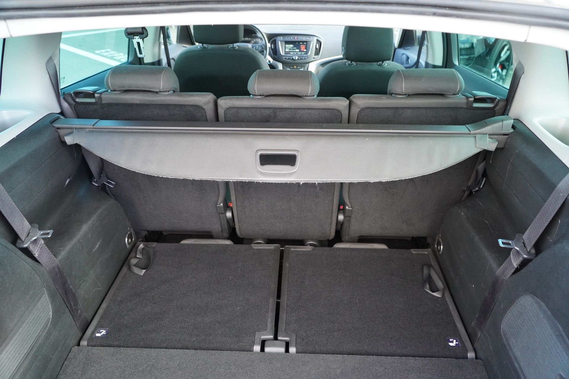 OPEL Zafira 1.6i 16V Turbo OPC Line-image-23
