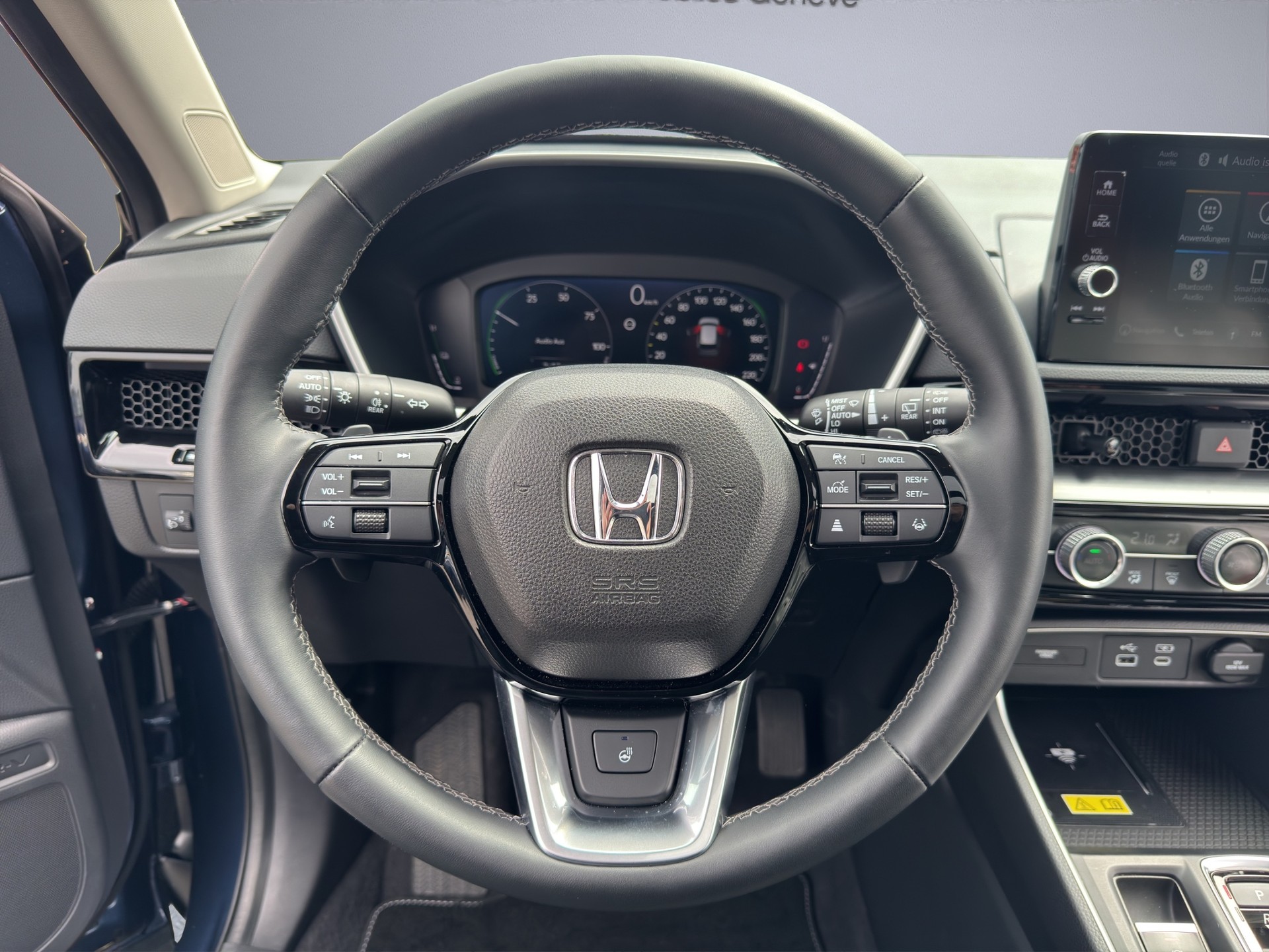 HONDA CR-V 2.0 i-MMD Plug-in Hybrid Advance Tech 2WD-image-9