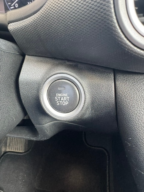 HYUNDAI Kona 1.6 T-GDi Launch Plus 4WD DCT-image-23