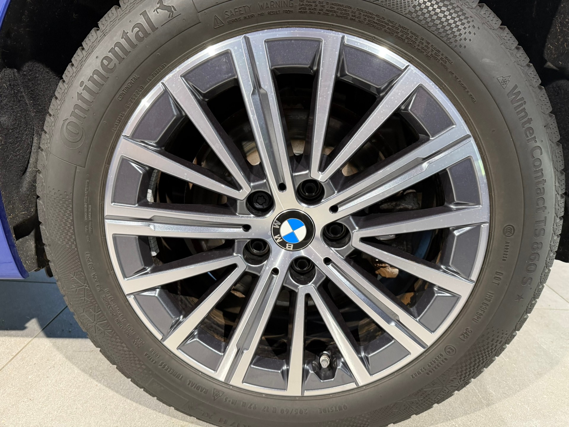 BMW 230e xDrive Active Tourer M Sport-image-11