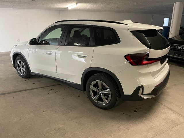 BMW X1 xDrive 20d 48V-image-3
