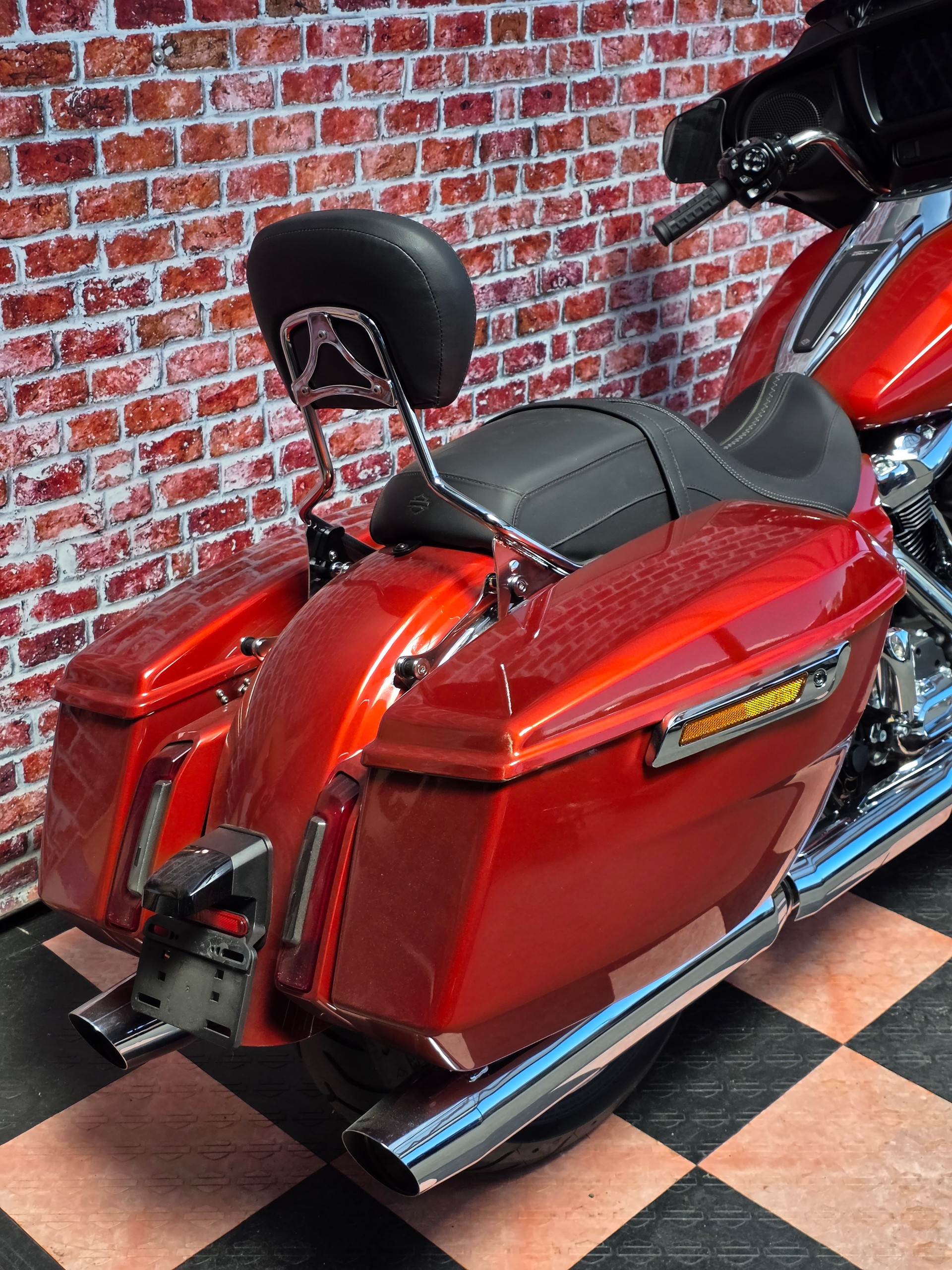 HARLEY-DAVIDSON FLHX Street Glide 117-image-9