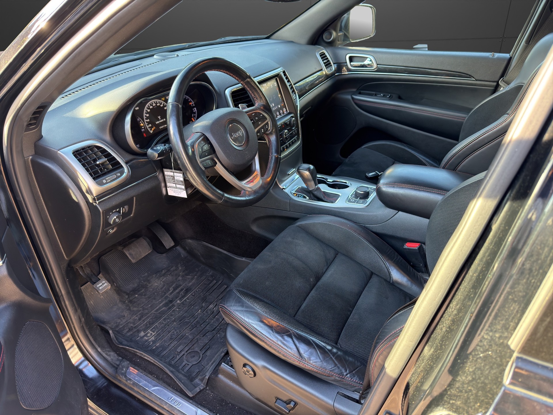 JEEP Grand Cherokee 3.0 CRD Trailhawk Automatic-image-8