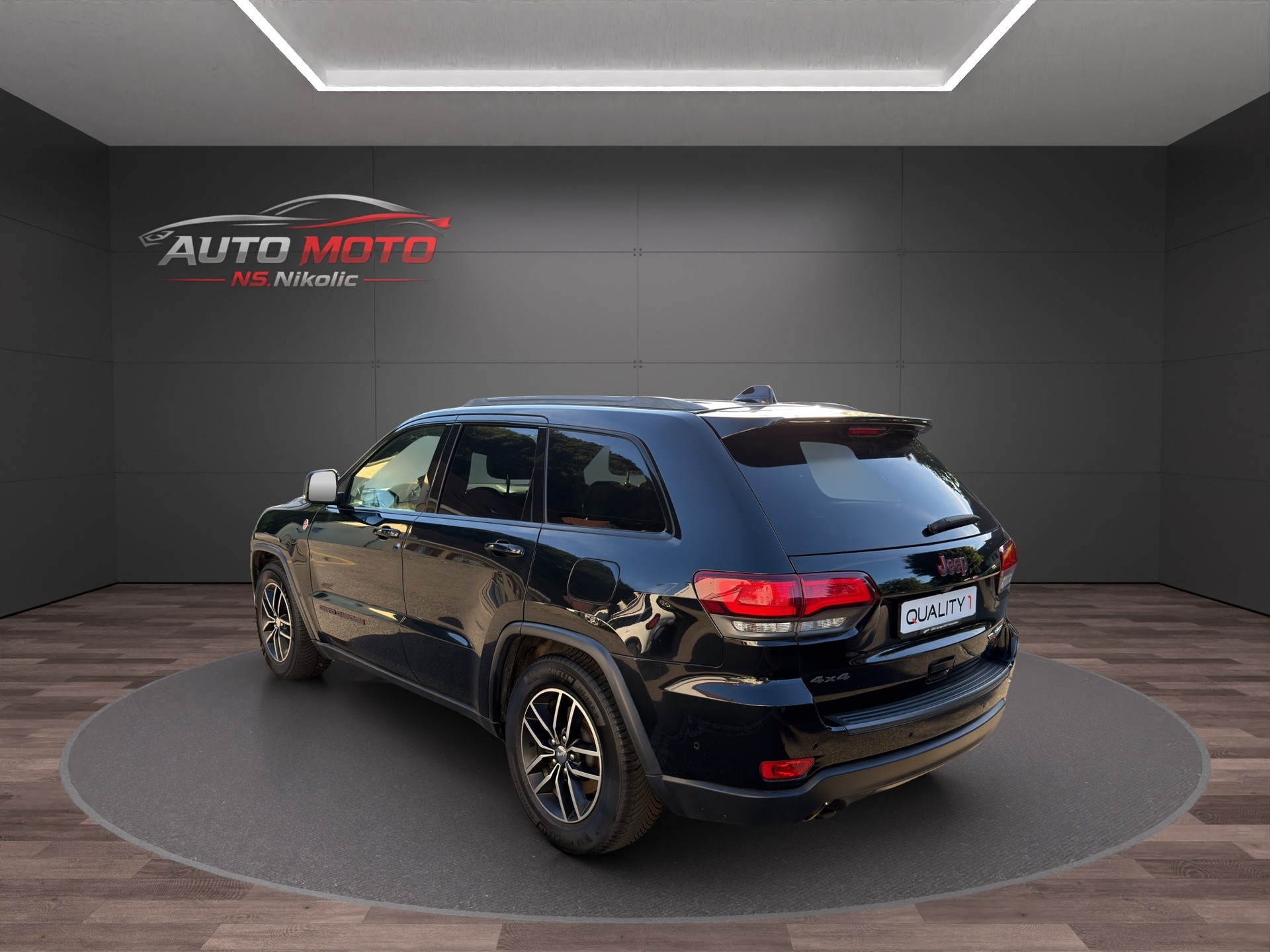 JEEP Grand Cherokee 3.0 CRD Trailhawk Automatic-image-3