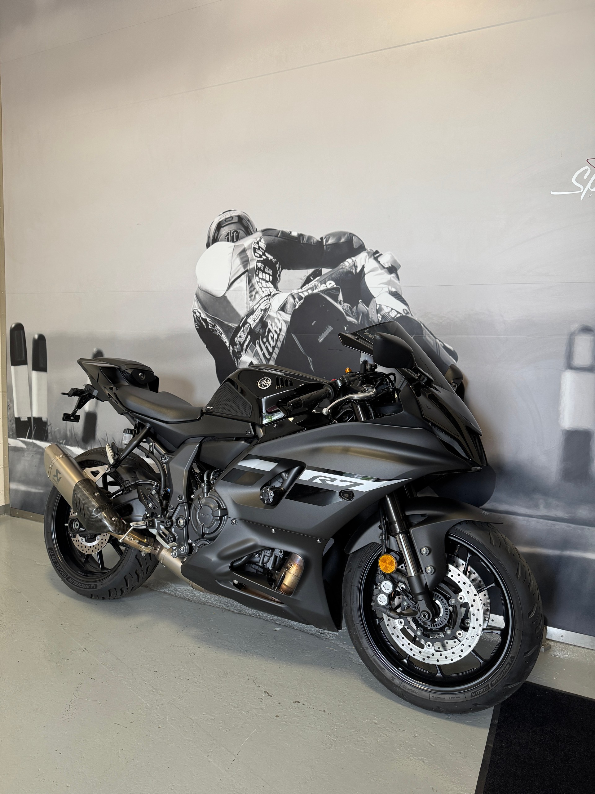 YAMAHA YZF-R7 (35kW)-image-2