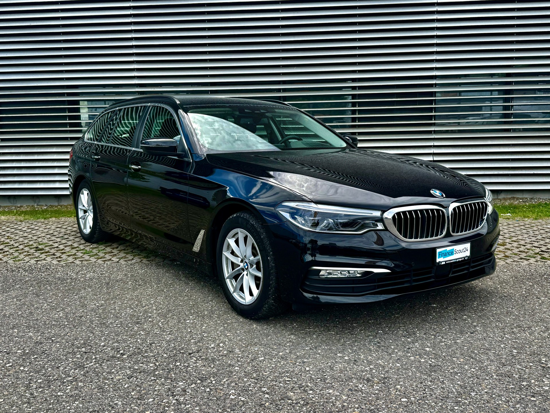 BMW 530d xDrive Touring Steptronic