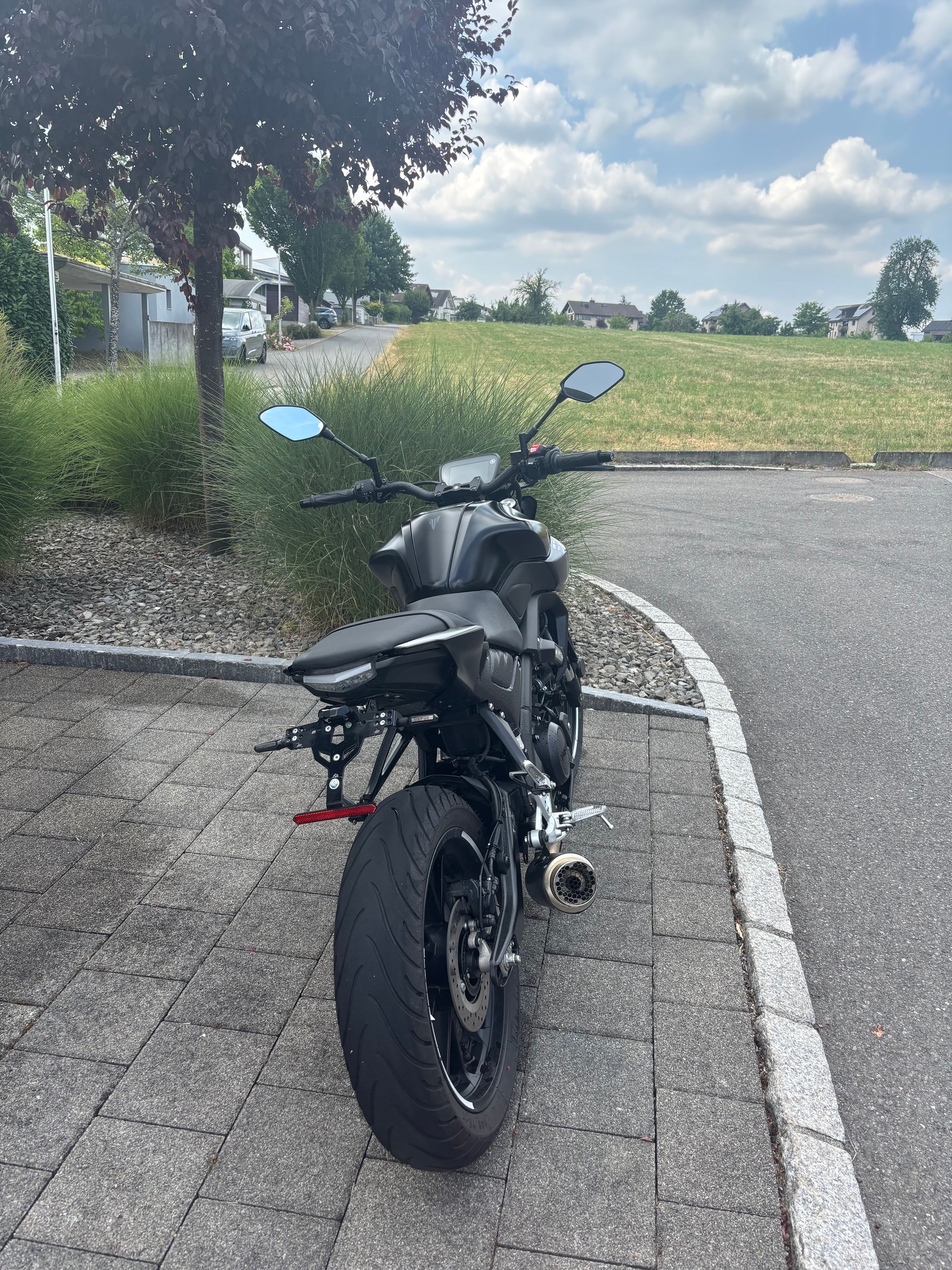 YAMAHA MT-125 ABS-image-2