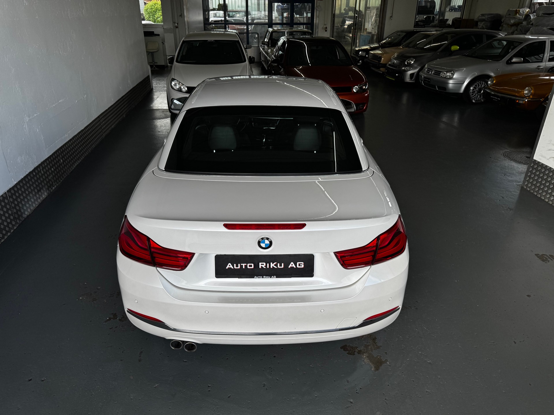 BMW 420d Cabriolet Luxury Line Steptronic-image-18