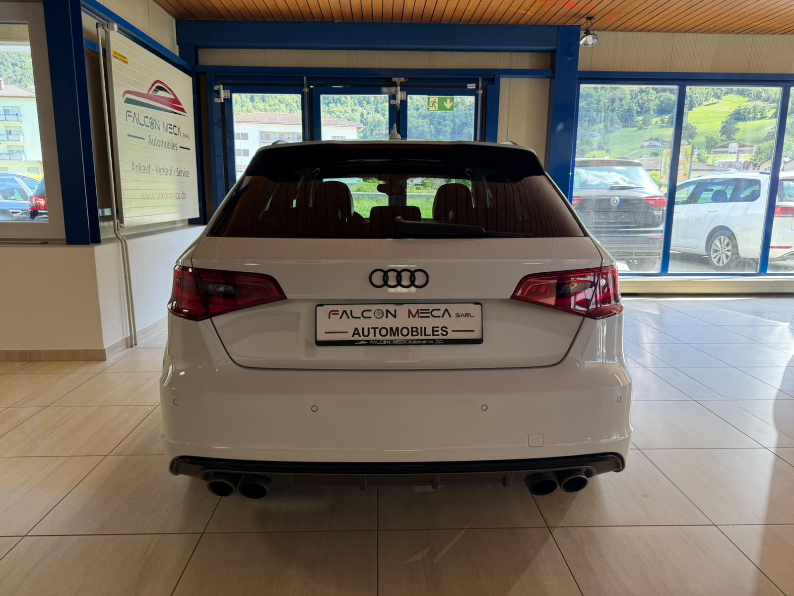 AUDI S3 Sportback 2.0 TFSI quattro S-tronic-image-10