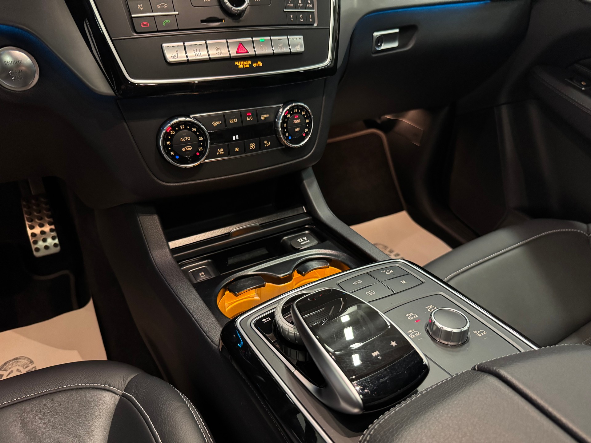MERCEDES-BENZ GLE Coupé 43 AMG 4Matic 9G-Tronic-image-25