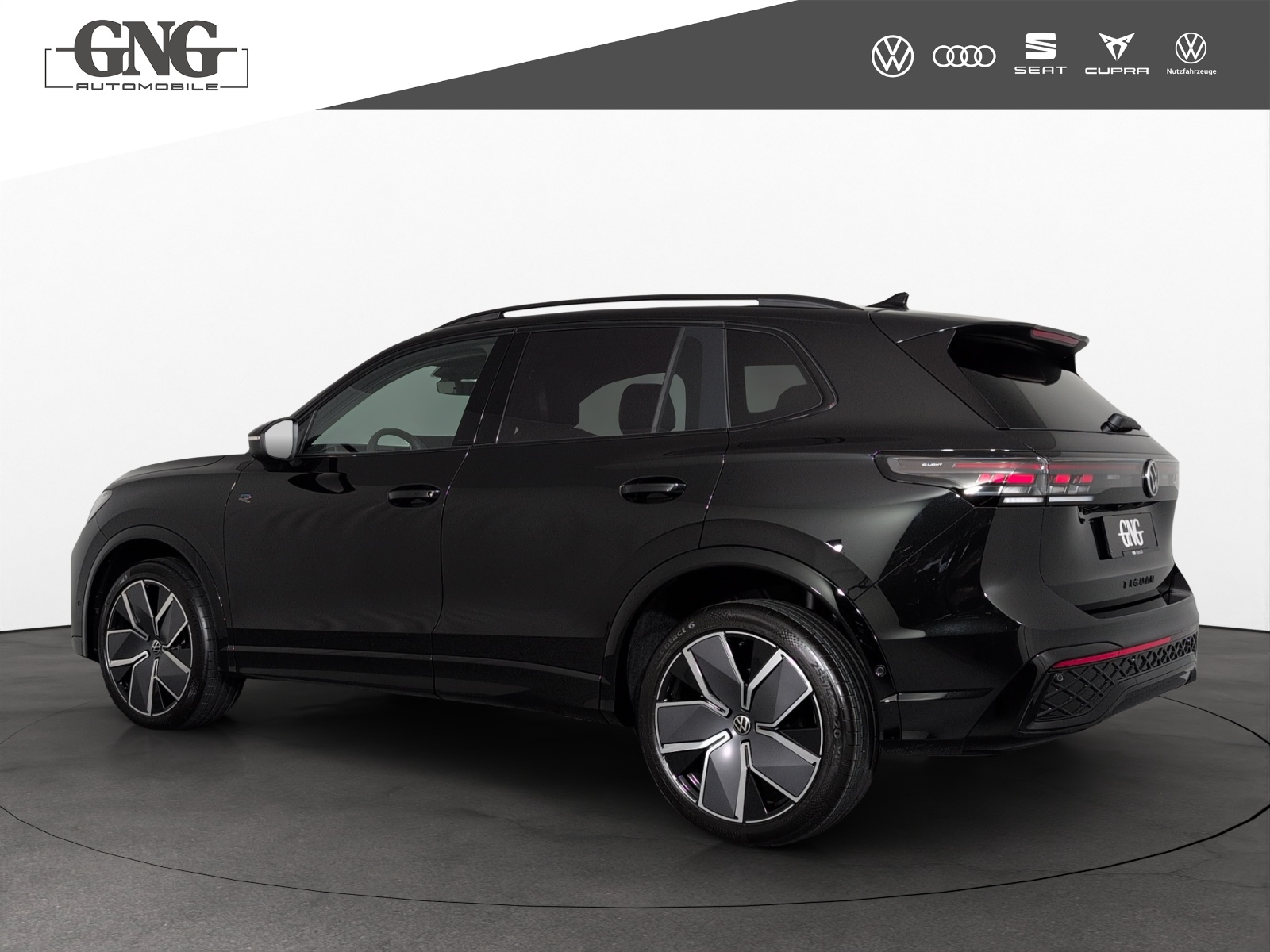 VW Tiguan 2.0 TSI United DSG 4Motion-showroom-element-1