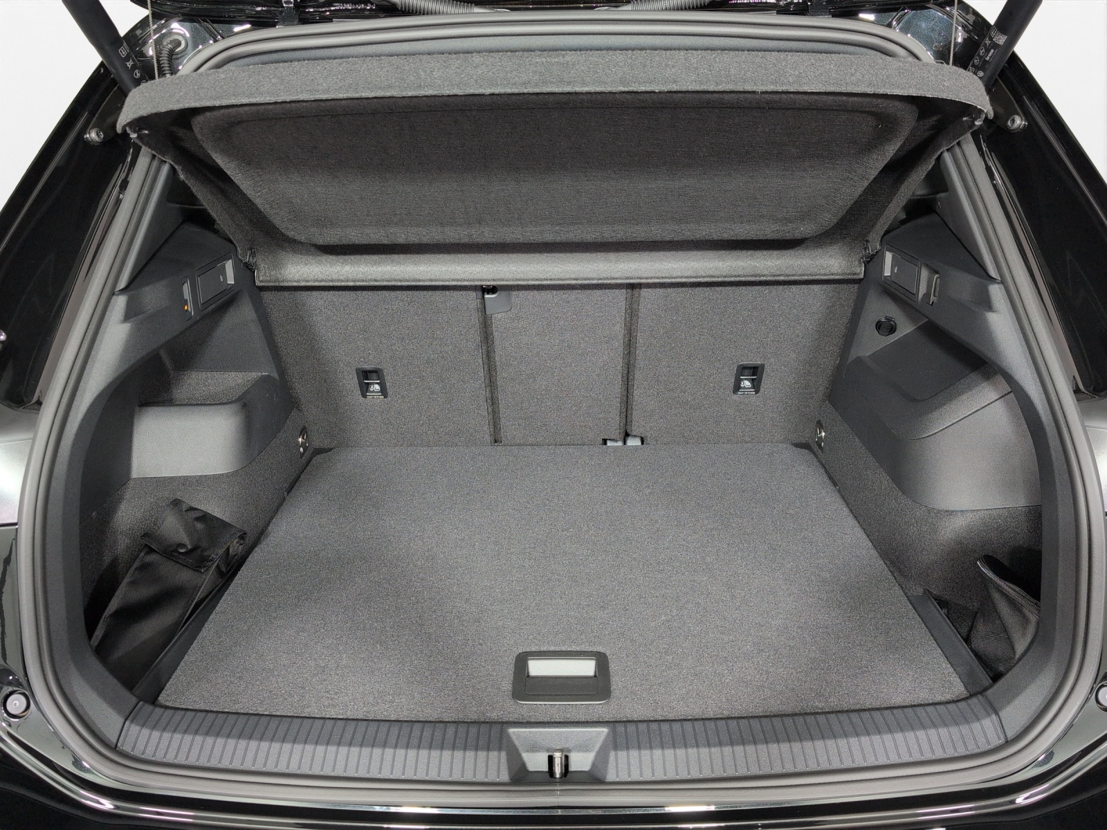 VW Tiguan 2.0 TSI United DSG 4Motion-image-16