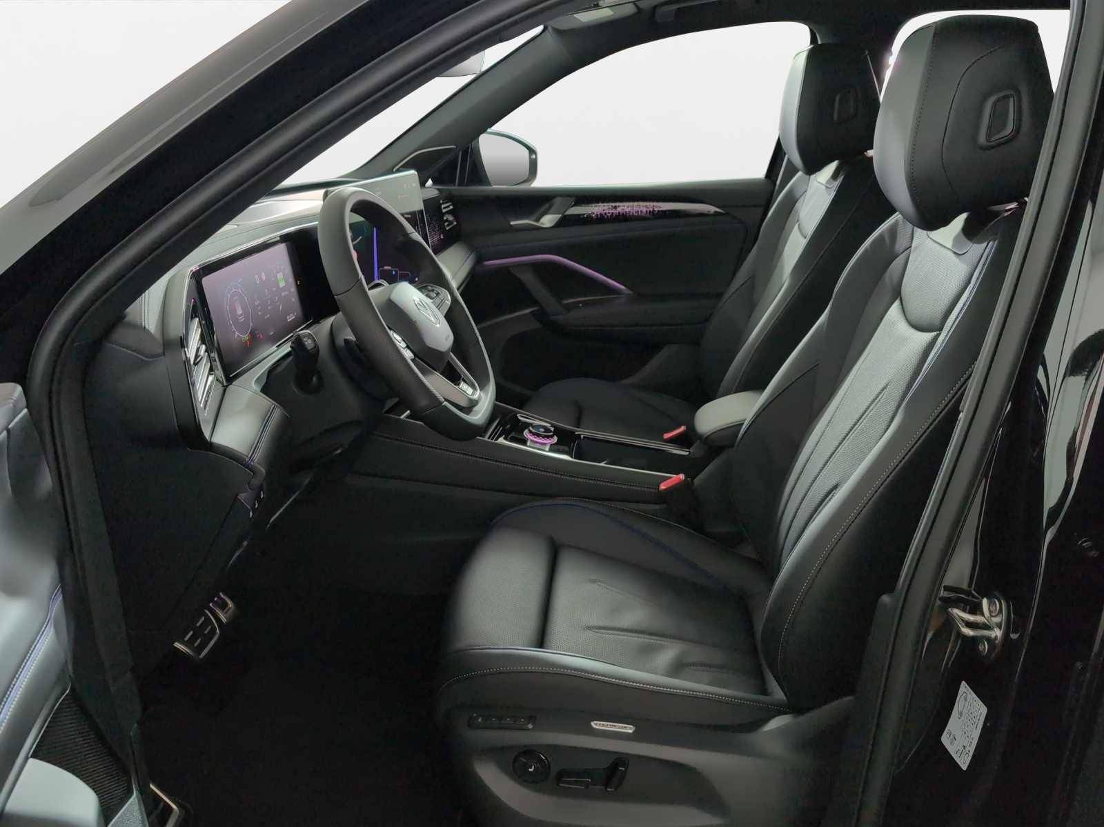 VW Tiguan 2.0 TSI United DSG 4Motion-image-5