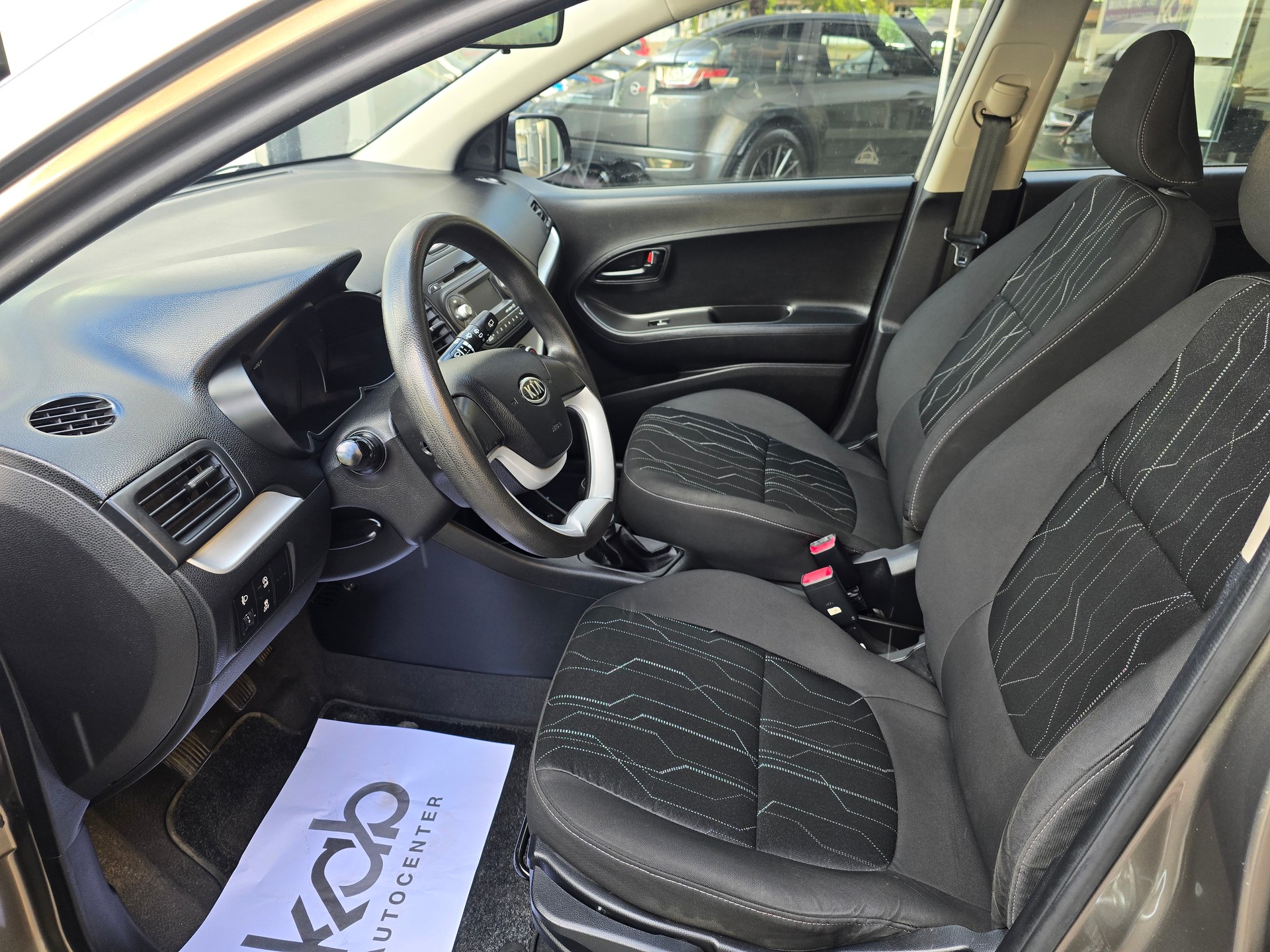 KIA Picanto 1.0 CVVT Style-image-11
