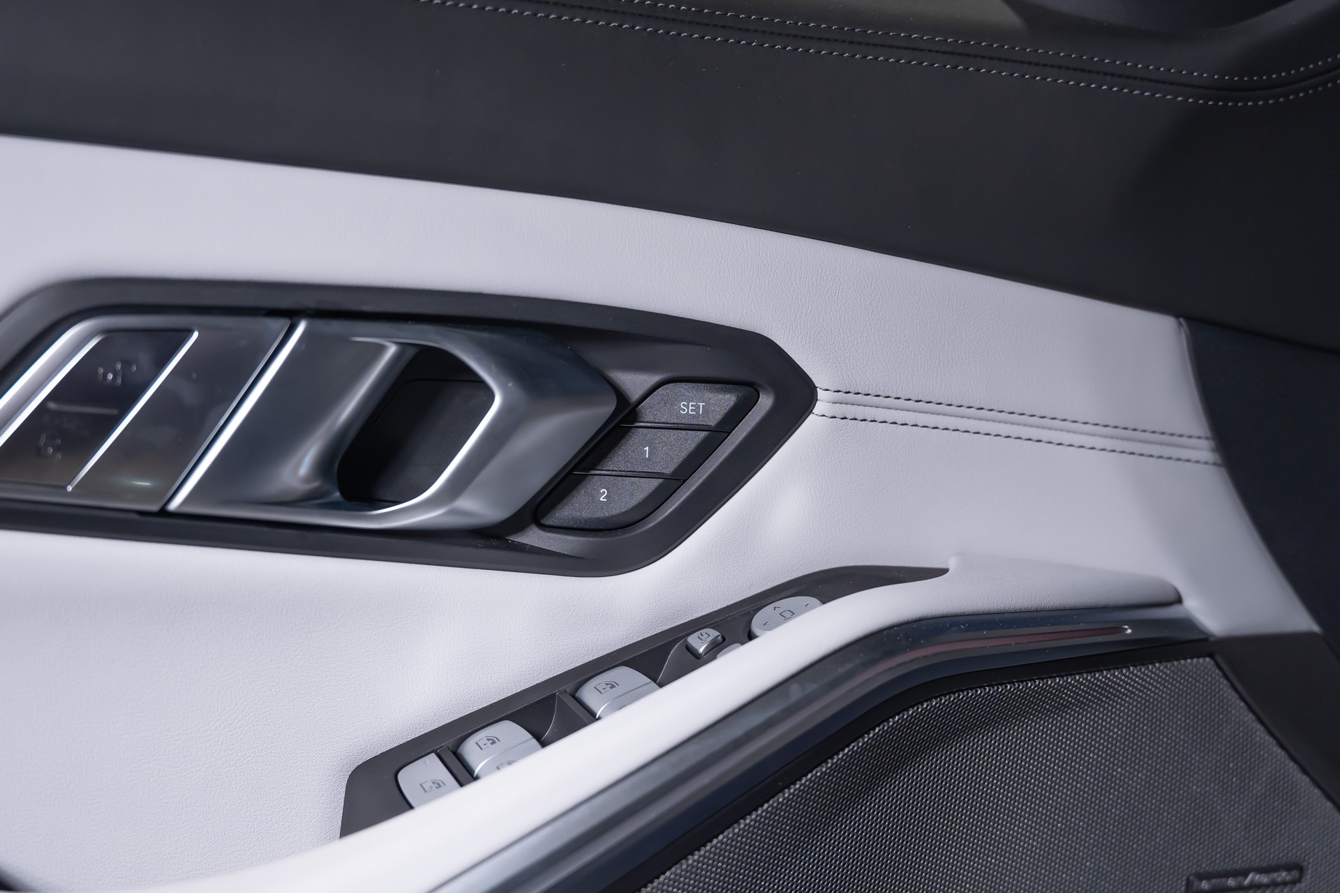 BMW M3 Competition xDrive-image-19
