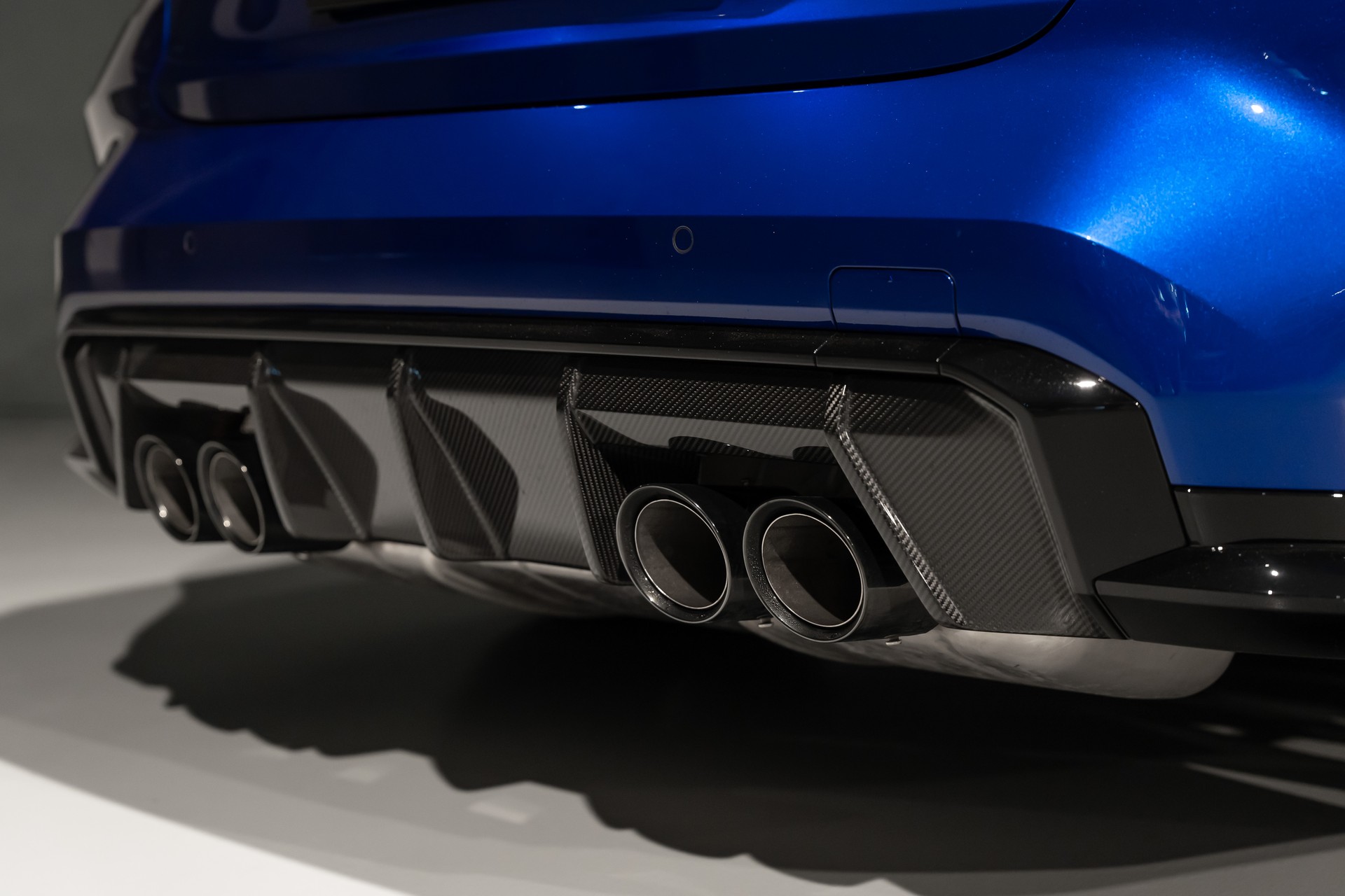 BMW M3 Competition xDrive-image-9
