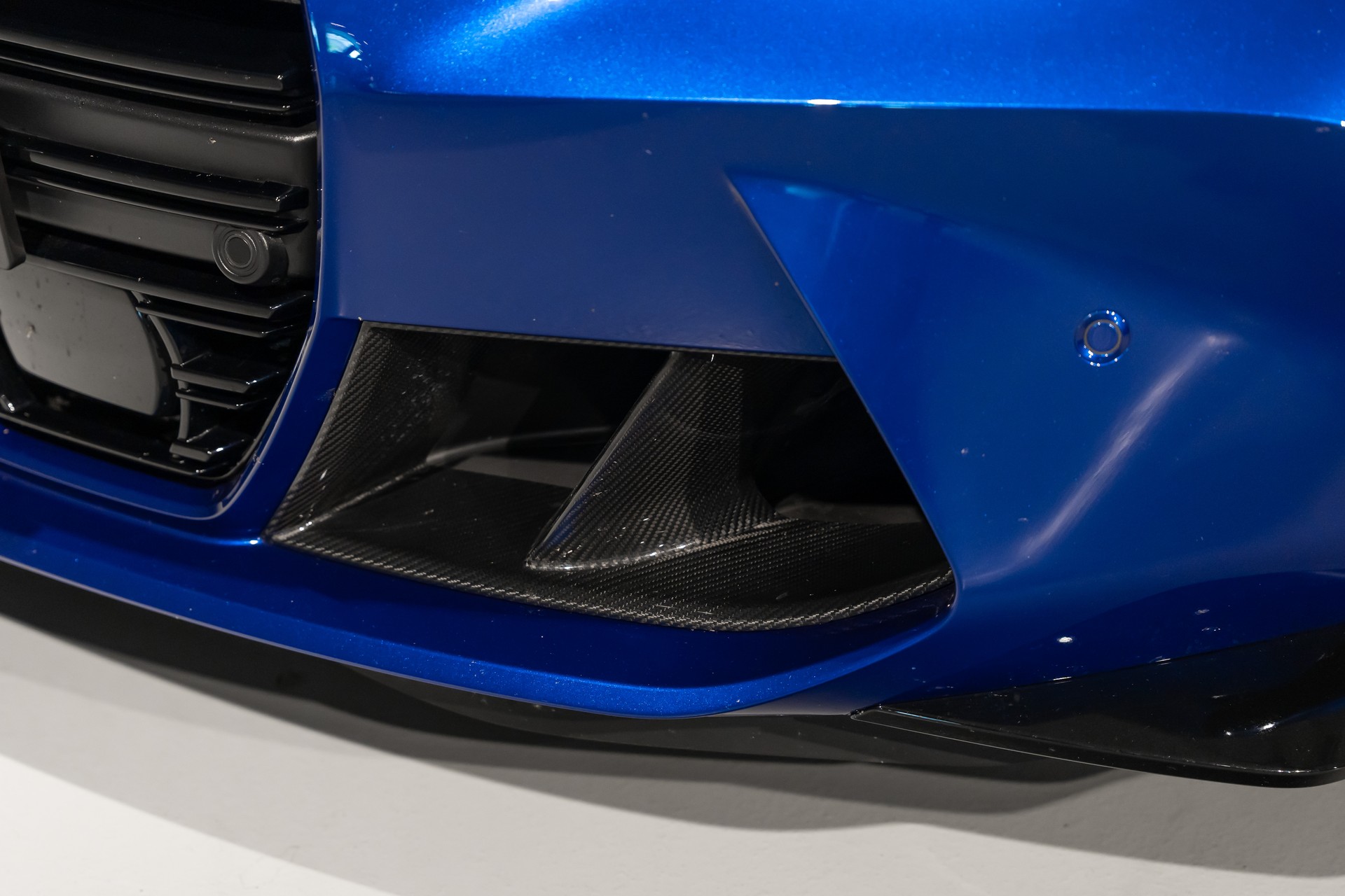 BMW M3 Competition xDrive-image-5