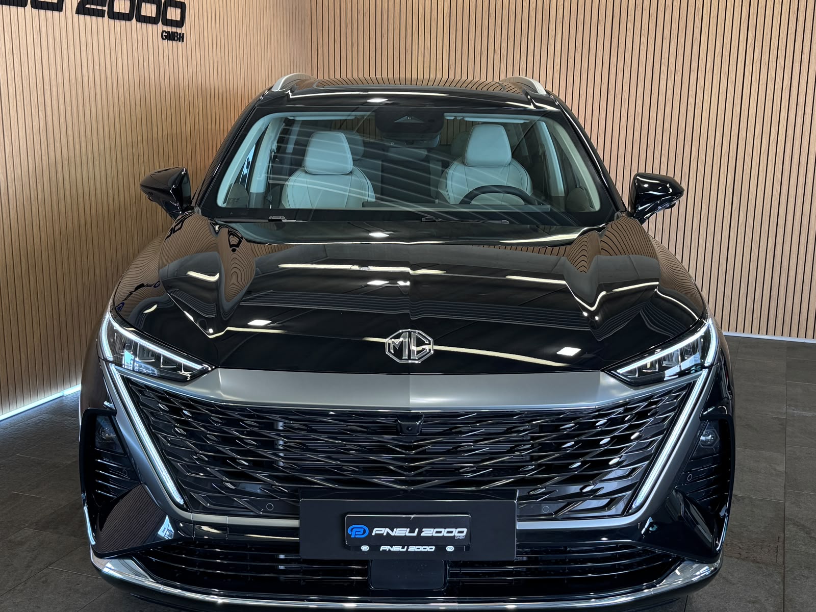 MG S9 1.5 TGDI PHEV Premium-showroom-element-1