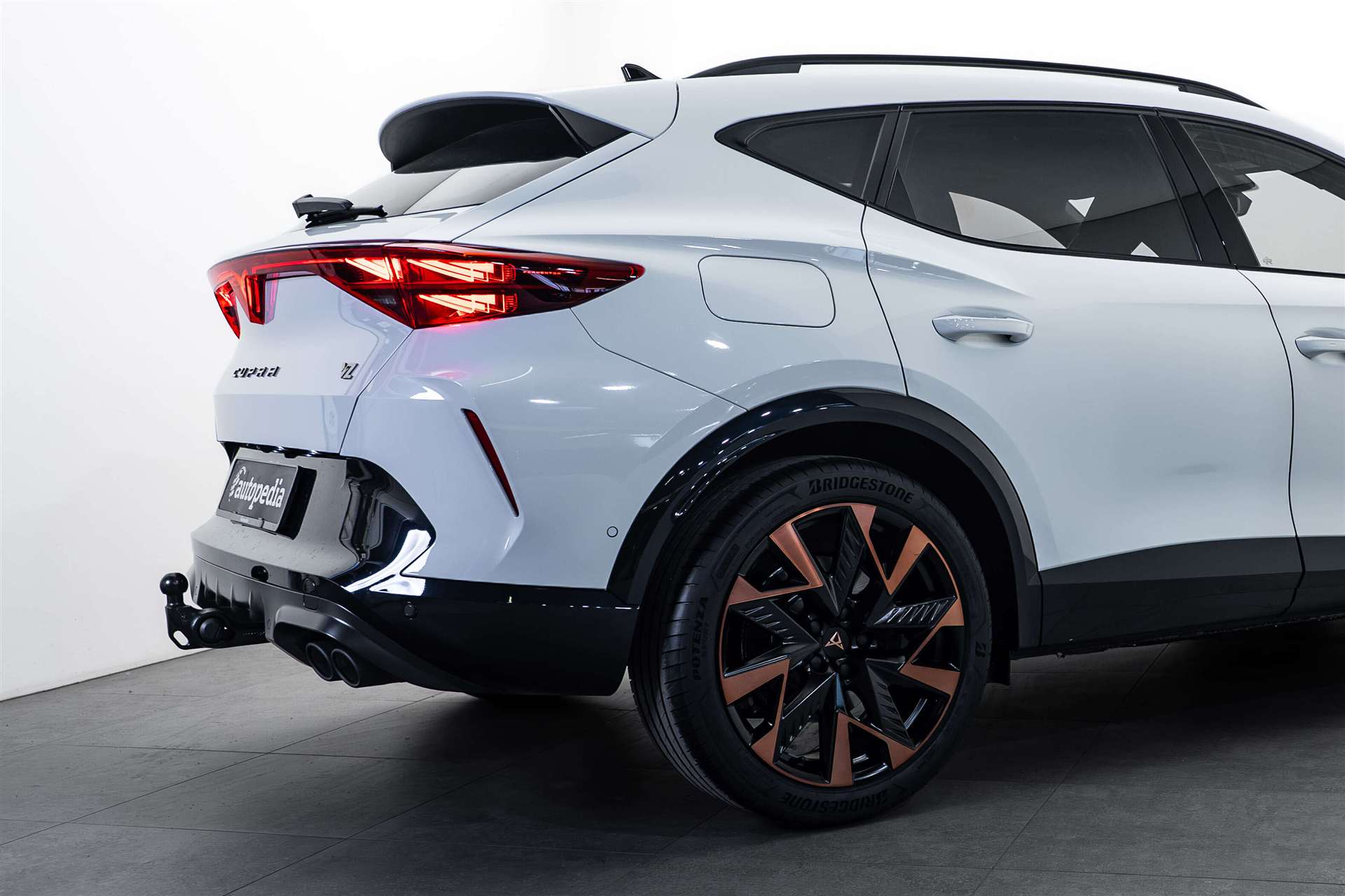 CUPRA Formentor 2.0 TSi Extreme 333PS 4Drive DSG-Automat-showroom-element-3