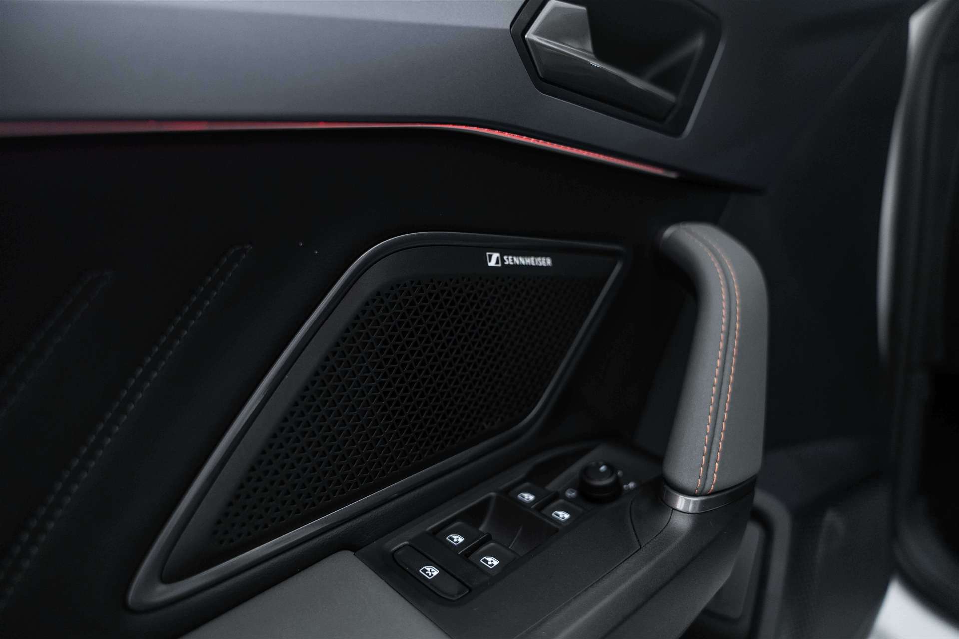 CUPRA Formentor 2.0 TSi Extreme 333PS 4Drive DSG-Automat-image-16