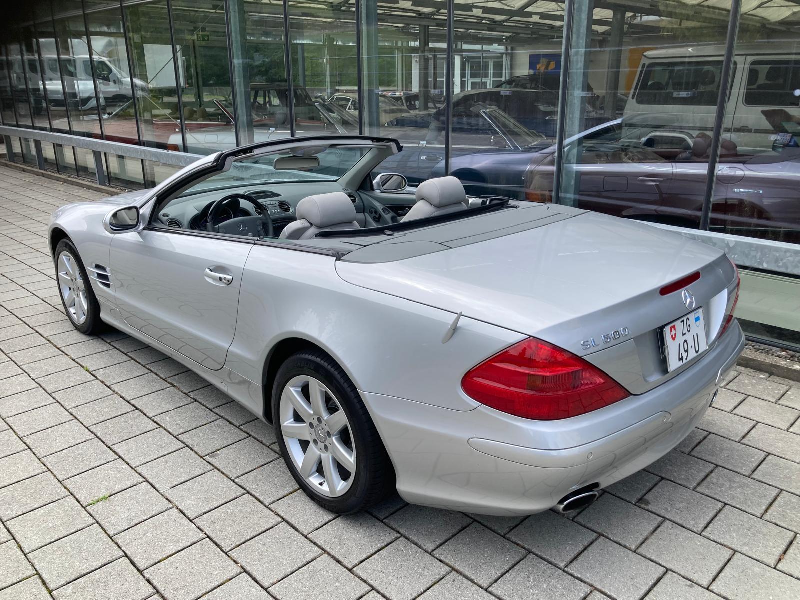 MERCEDES-BENZ SL 500 Automatic-showroom-element-3