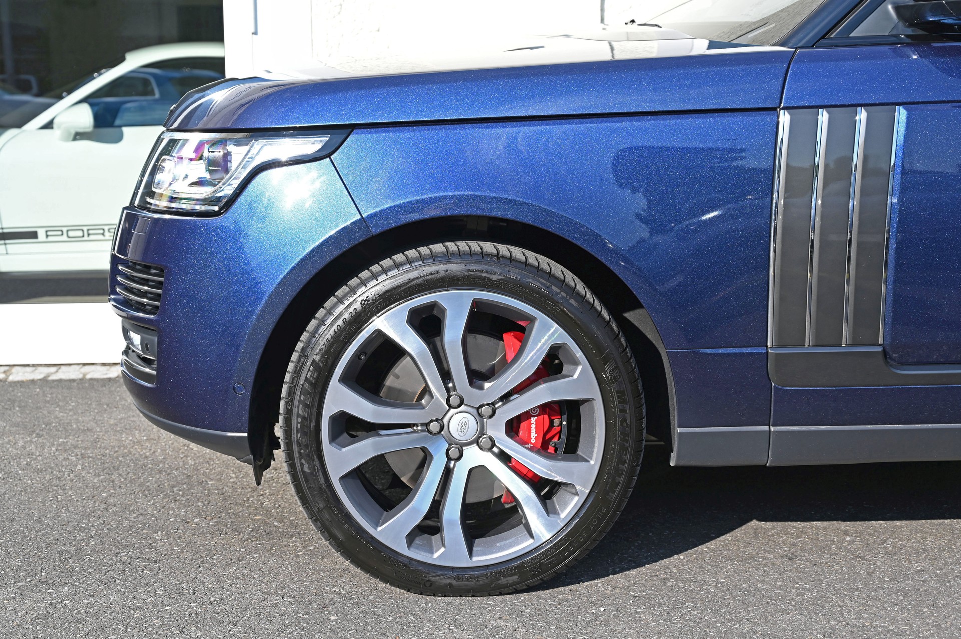 LAND ROVER Range Rover 5.0 V8 SC SV Autobiography Dynamic Aut-image-4